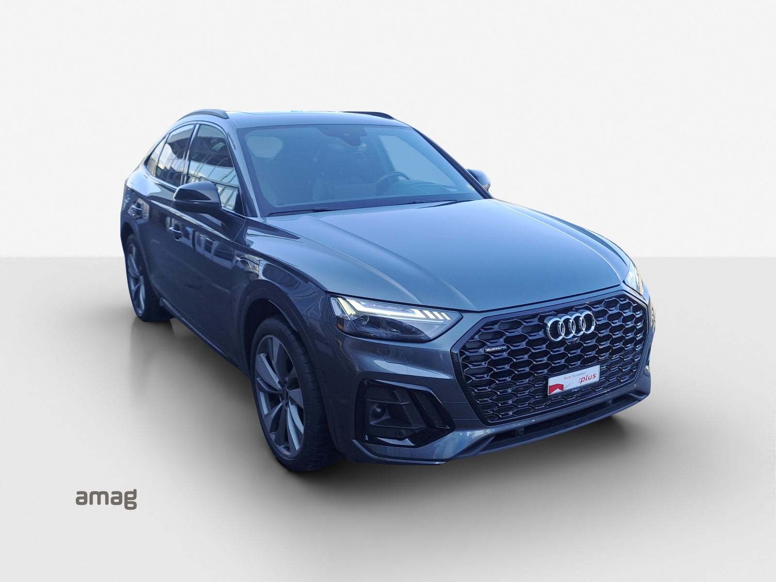 AUDI Q5 Sportback 40 TDI Blackedition quattro S-tronic-image-15