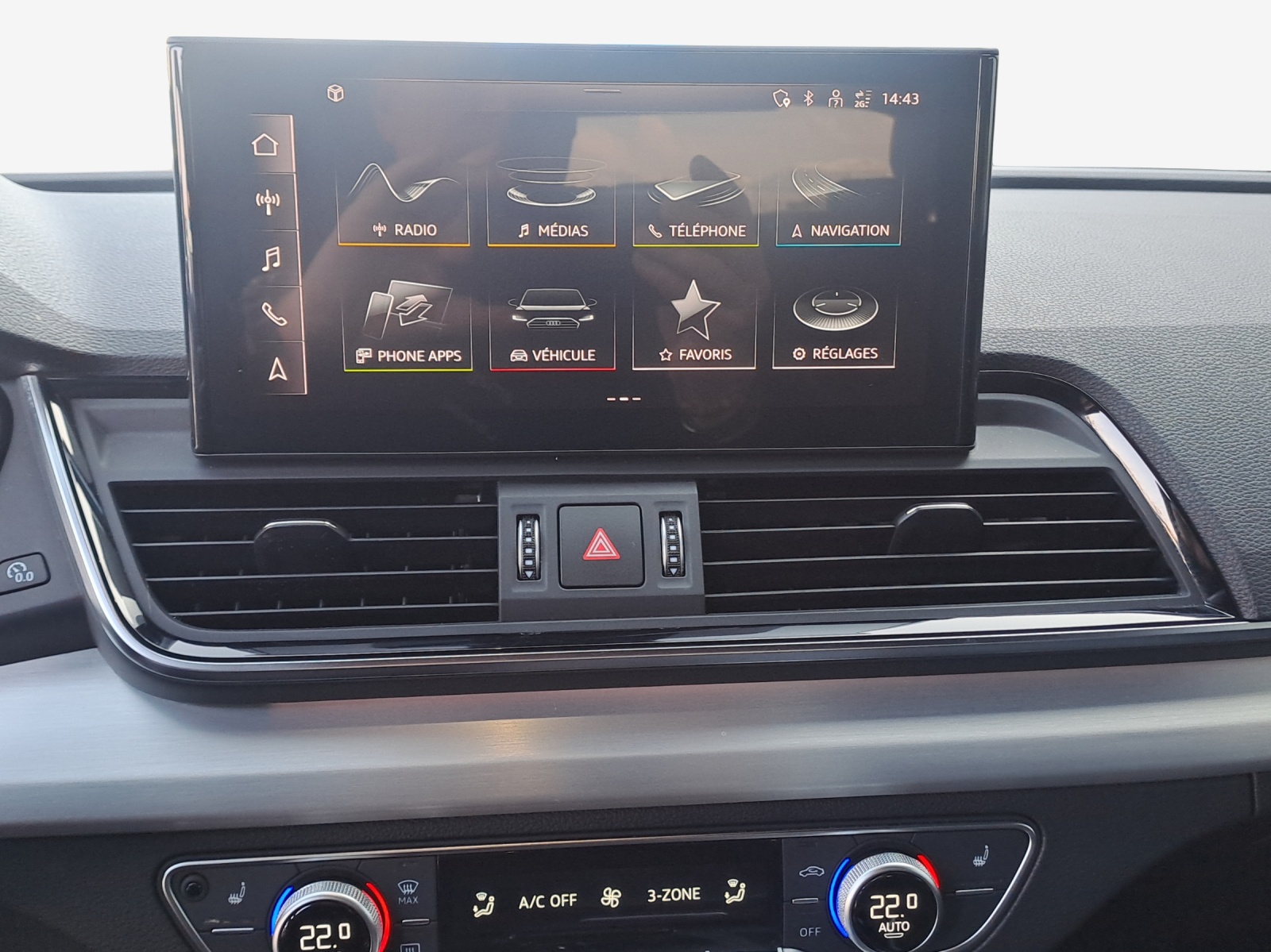 AUDI Q5 Sportback 40 TDI Blackedition quattro S-tronic-image-10