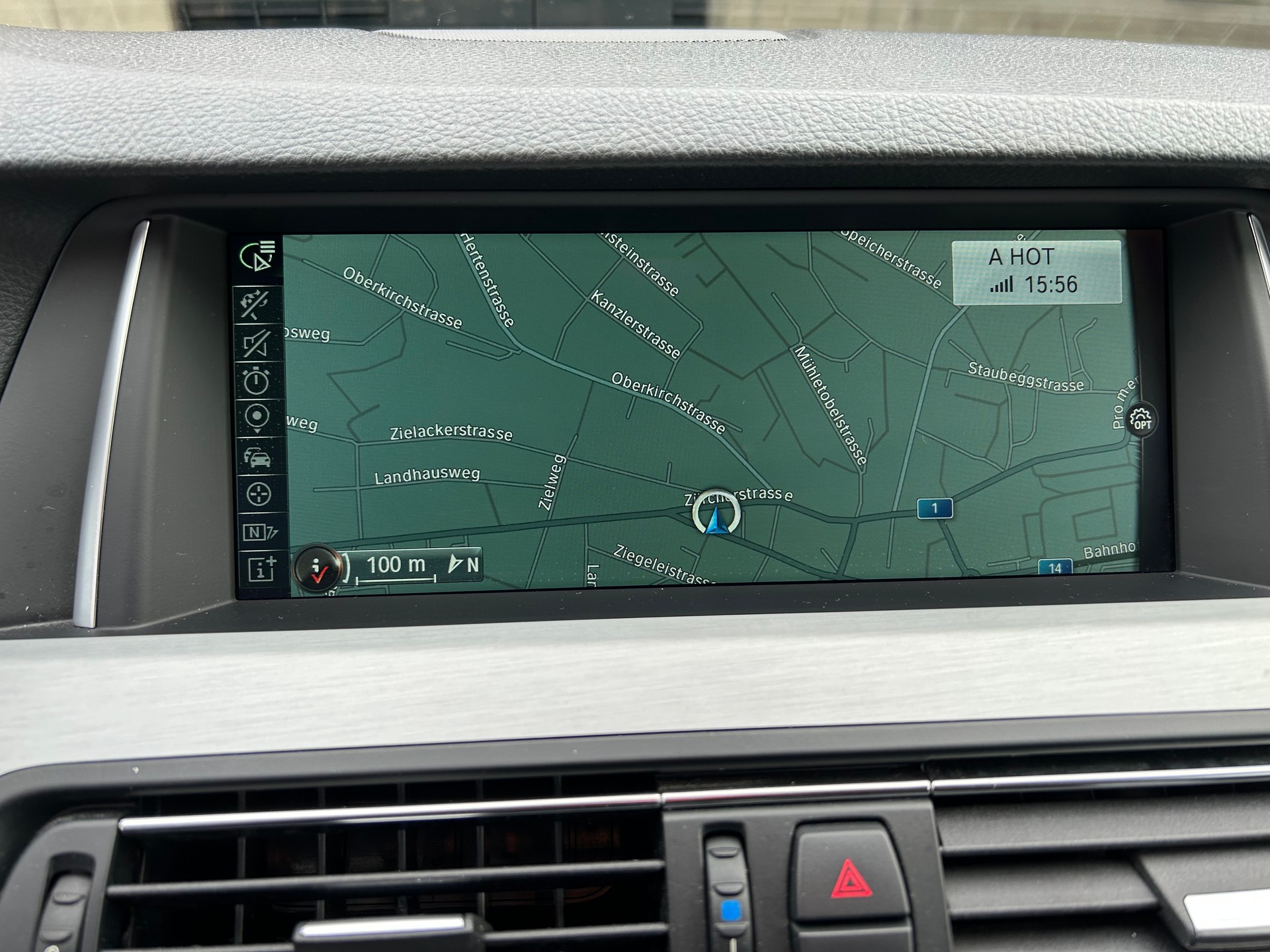 BMW 520xd Touring Steptronic-image-11