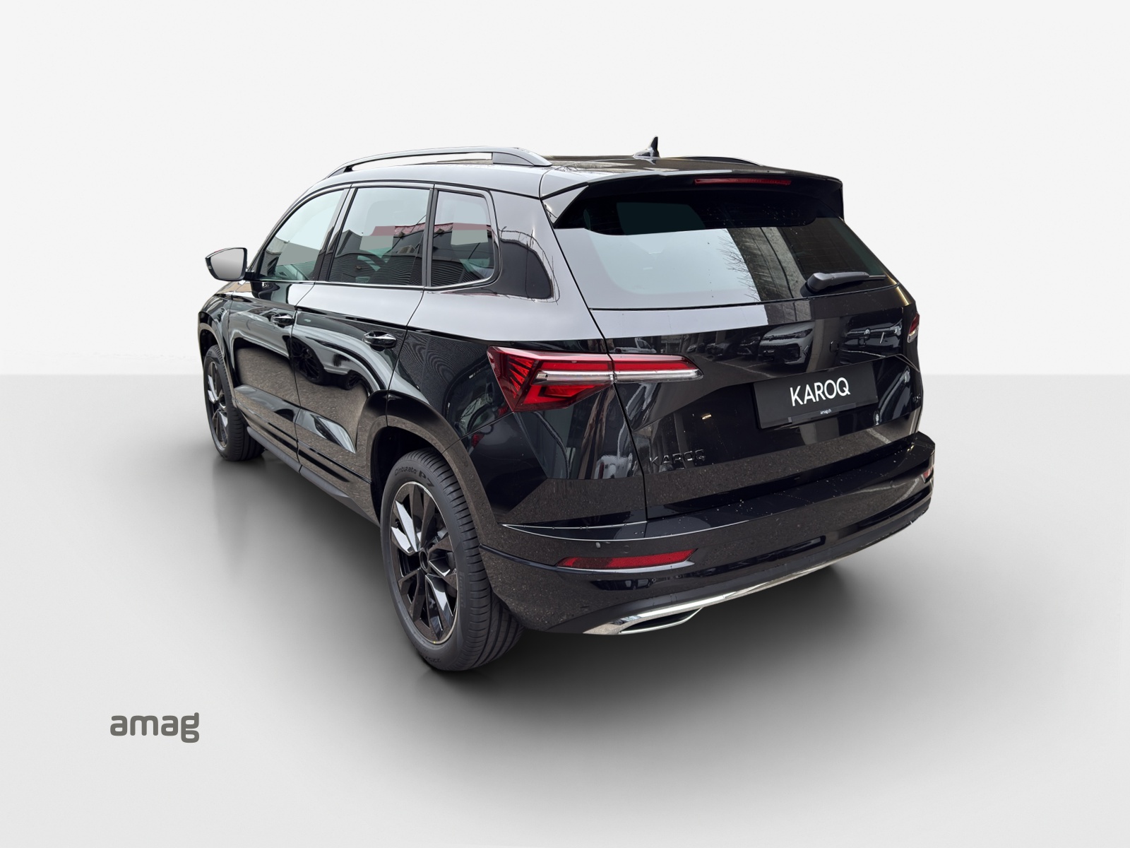 SKODA Karoq 2.0 TSI SportLine 4x4 DSG-image-2