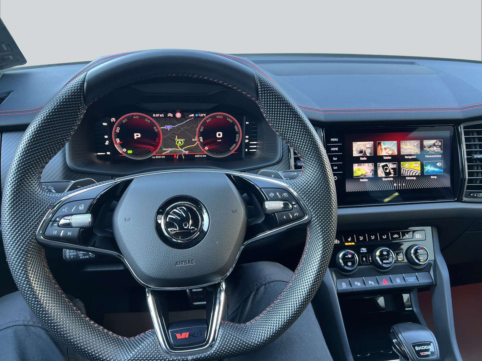 SKODA Kodiaq 2.0 TSI 4x4 RS-image-13