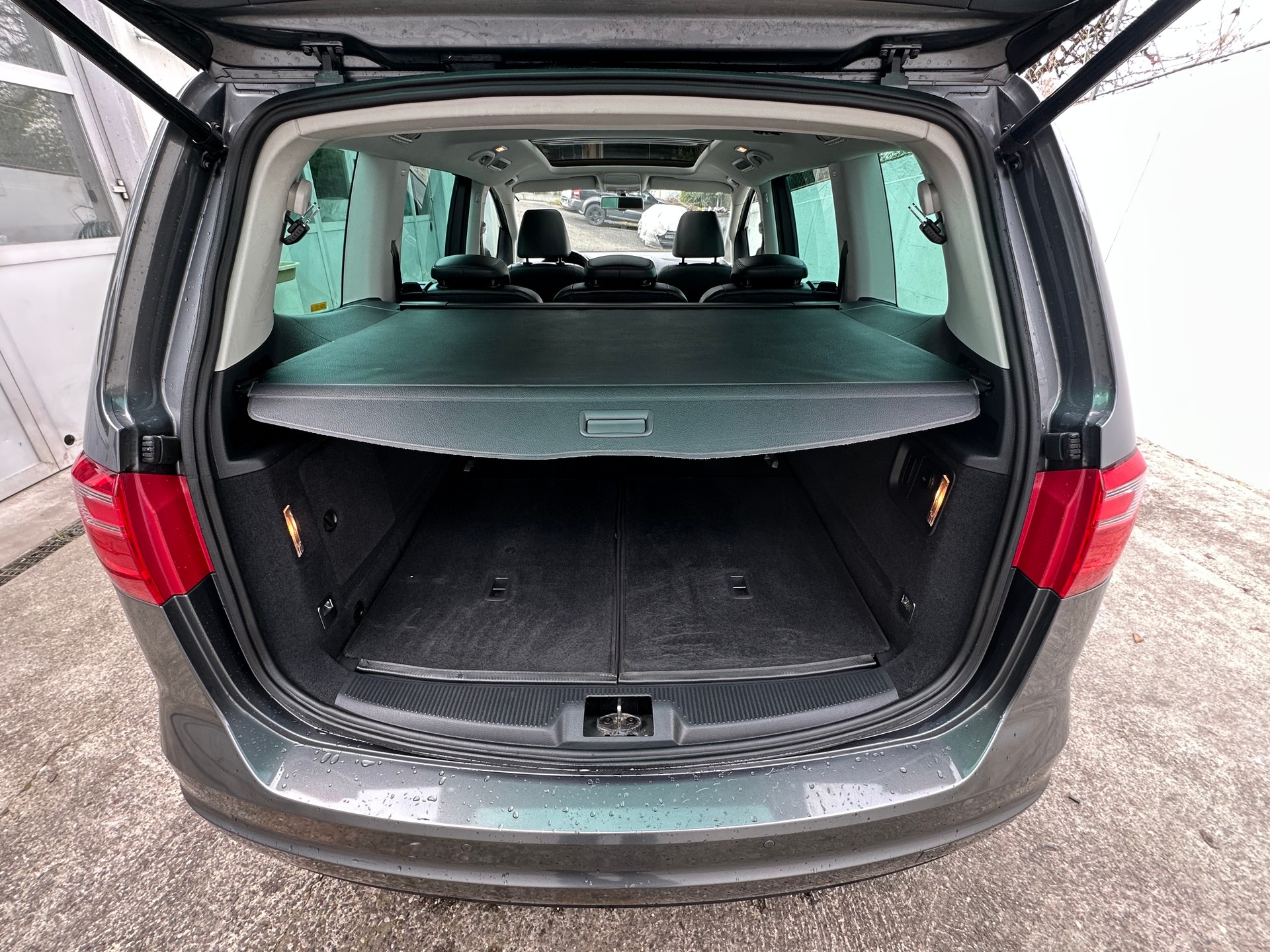 SEAT Alhambra 2.0 TSI Style DSG-image-10