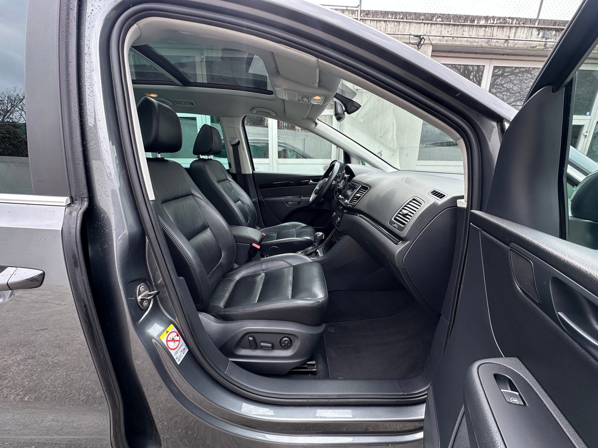 SEAT Alhambra 2.0 TSI Style DSG-image-6