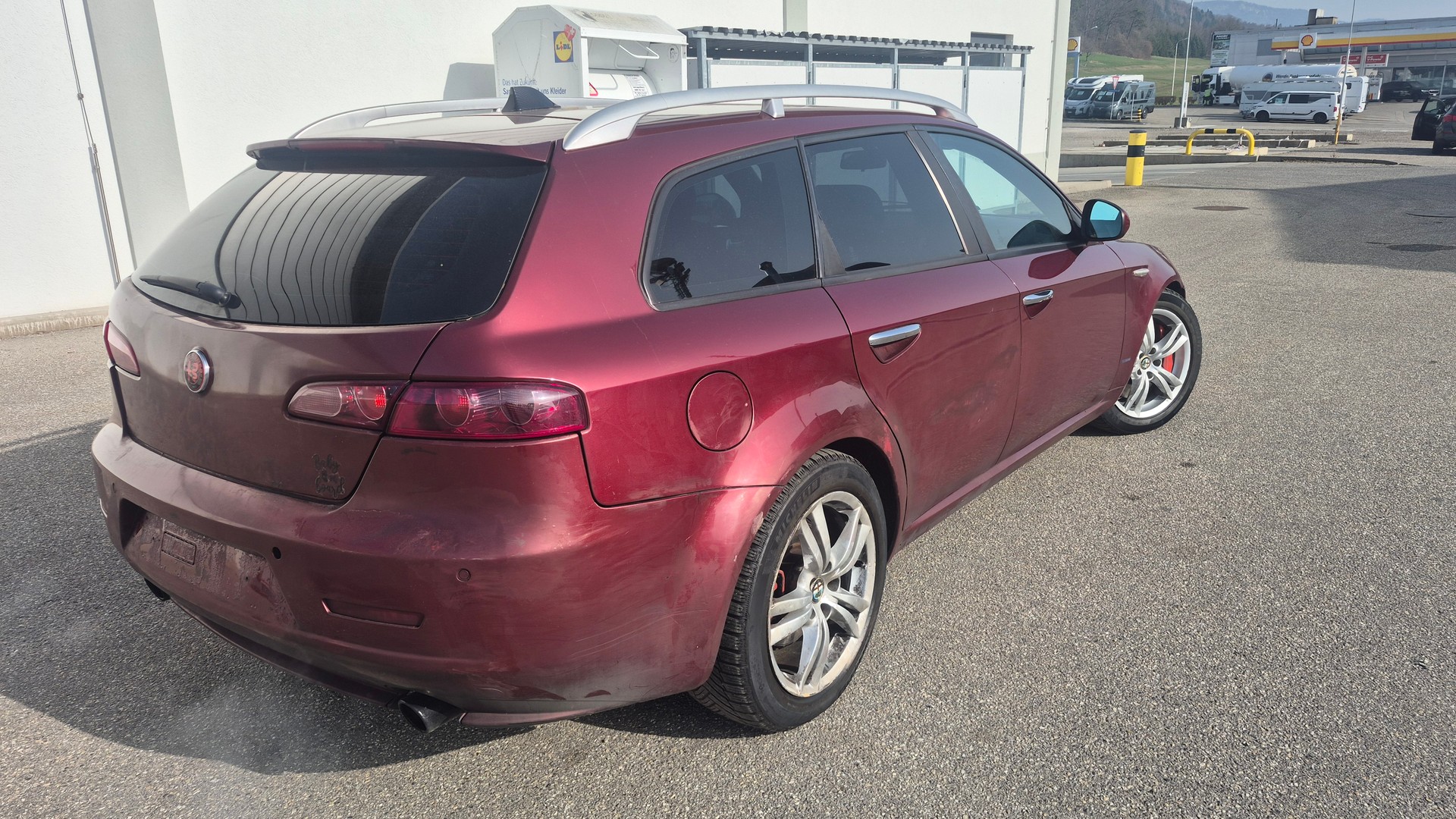 ALFA ROMEO 159 Sportwagon 2.4 JTD Distinctive Q-Tronic-image-4