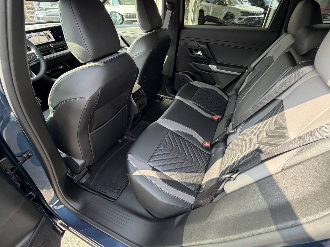 JEEP Compass First Edition Plus-image-7