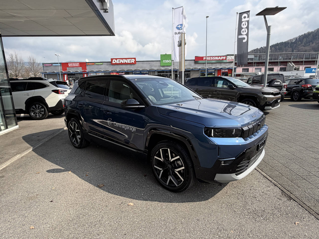 JEEP Compass First Edition Plus-image-2
