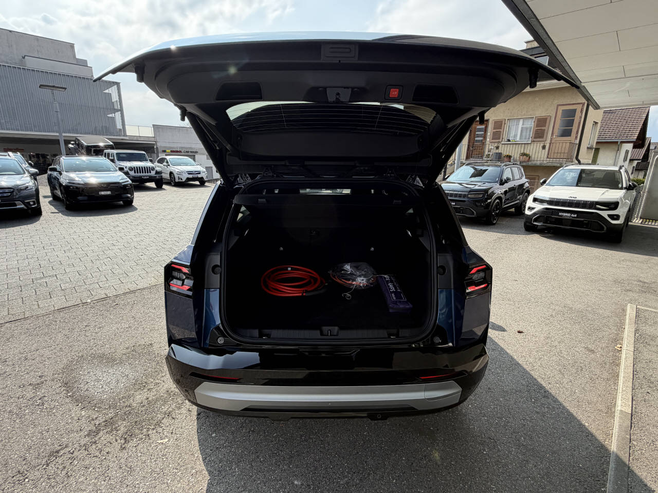 JEEP Compass First Edition Plus-image-5