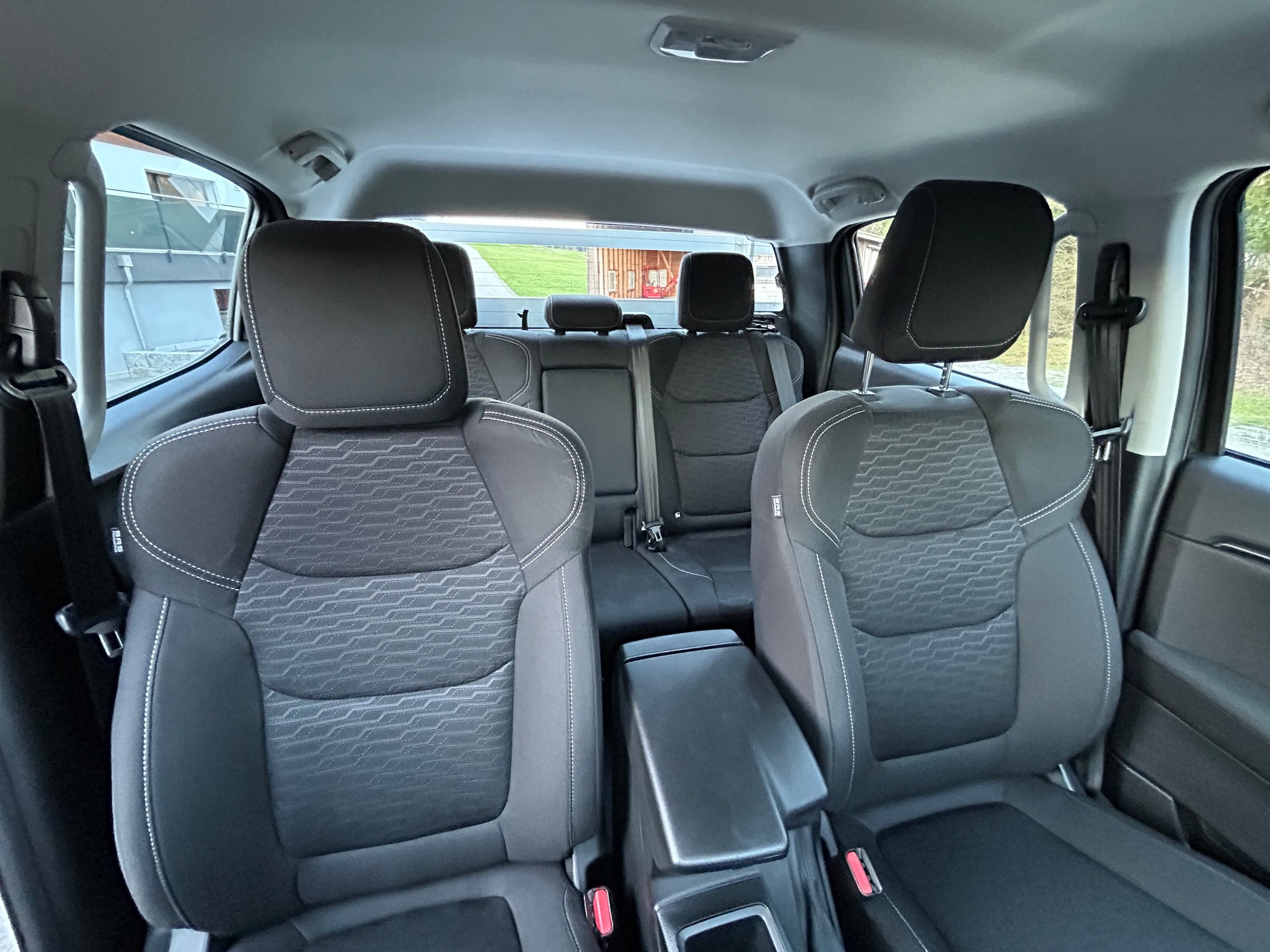ISUZU D-MAX 1.9 CrewCab N60BB+ 4x4-image-13