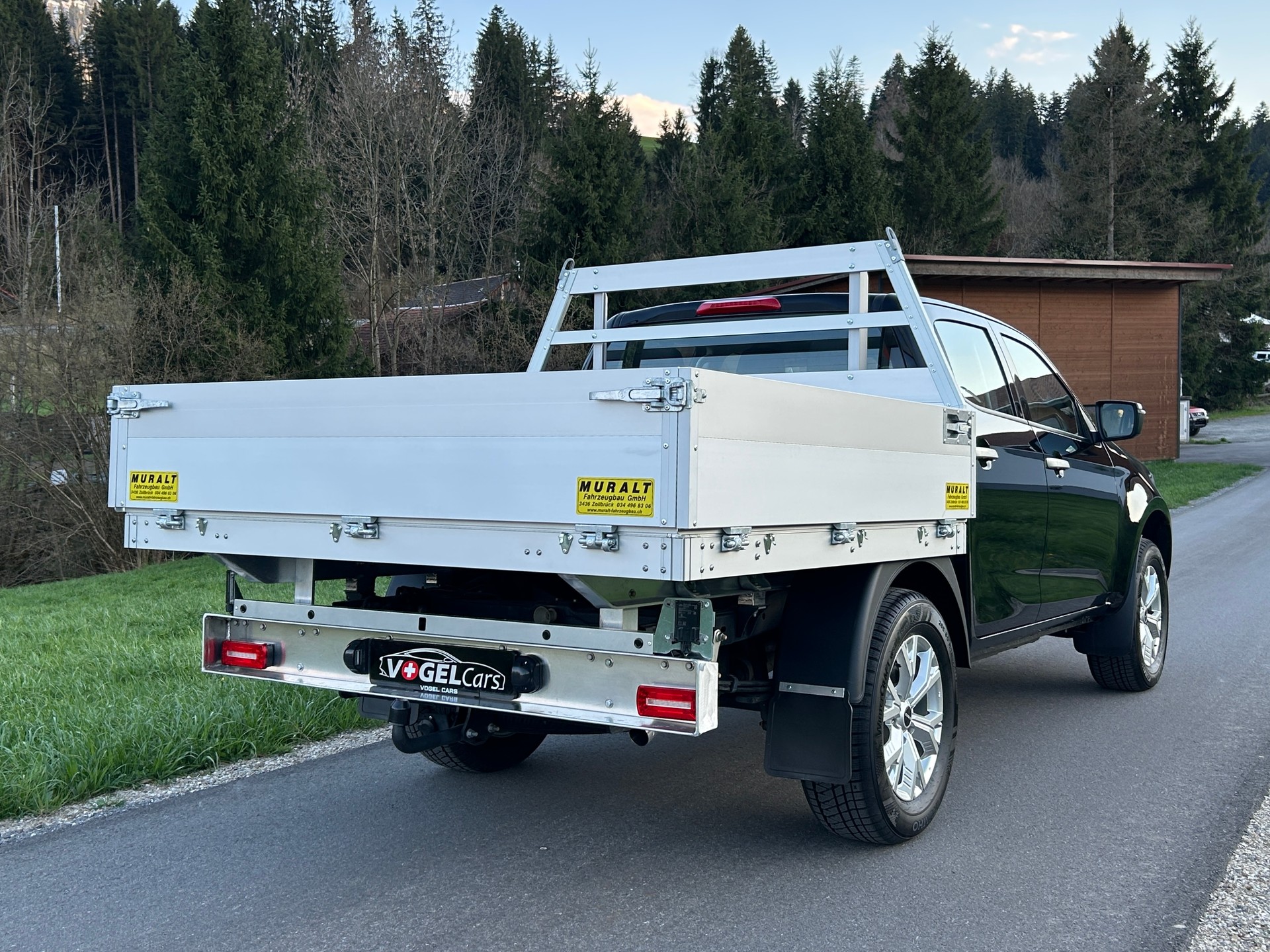 ISUZU D-MAX 1.9 CrewCab N60BB+ 4x4-image-1
