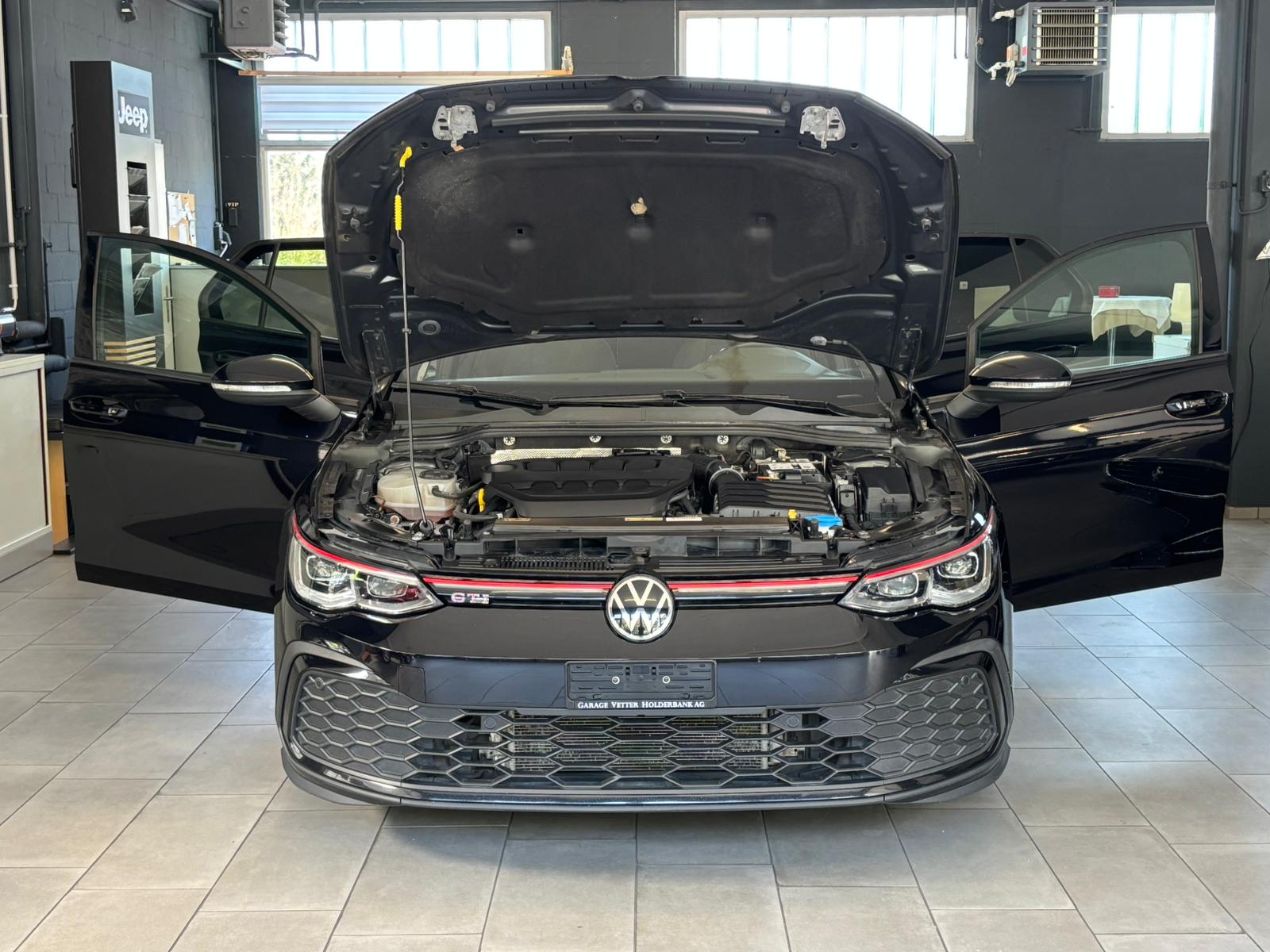 VW Golf 2.0 TSI GTI DSG-image-4
