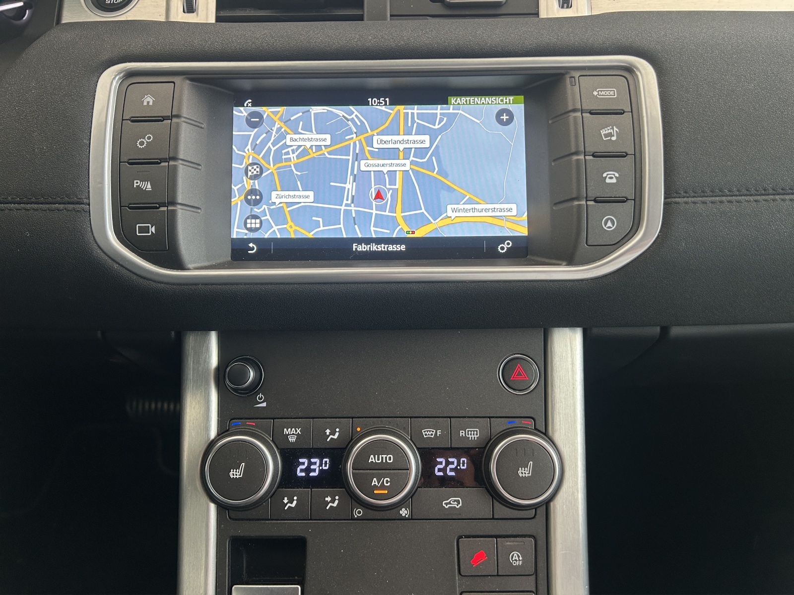 LAND ROVER Range Rover Evoque 2.0 TD4 SE Dynamic AT9-image-10