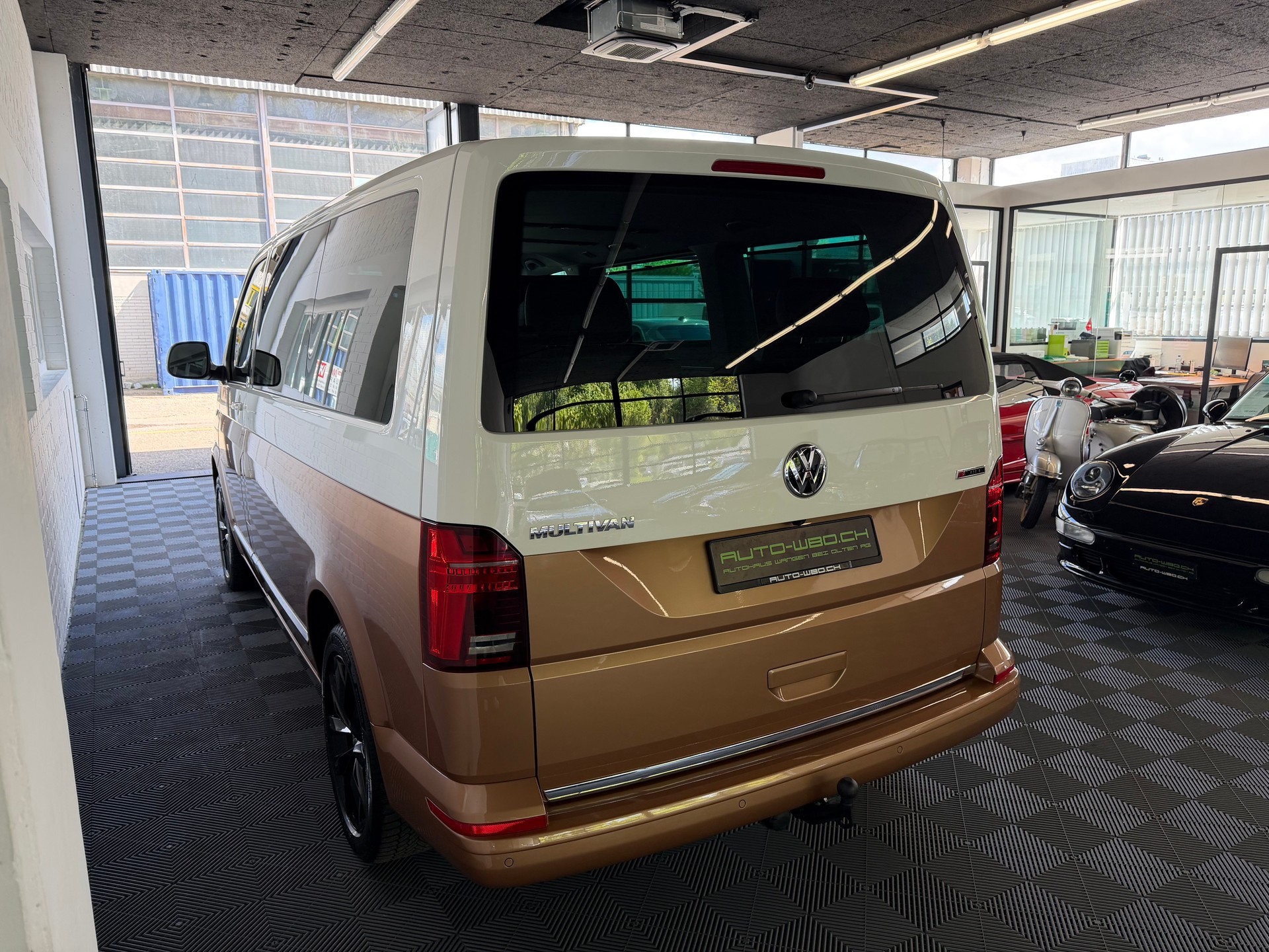 VW T6.1 Multivan 2.0 Bi-TDI 199 PS Liberty HIGHLINE GENERATION SIX Edition 4X4 4Motion DSG-image-5