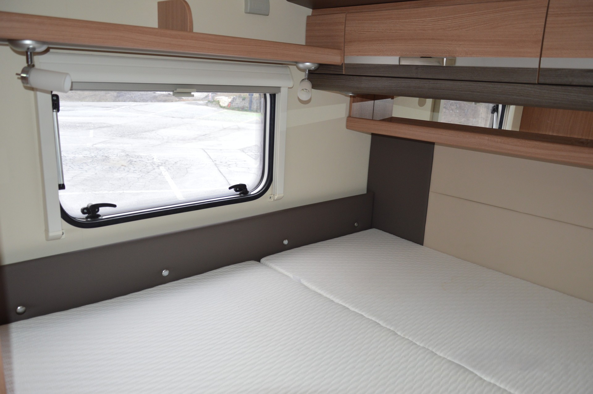 KNAUS SKY WAVE-image-5