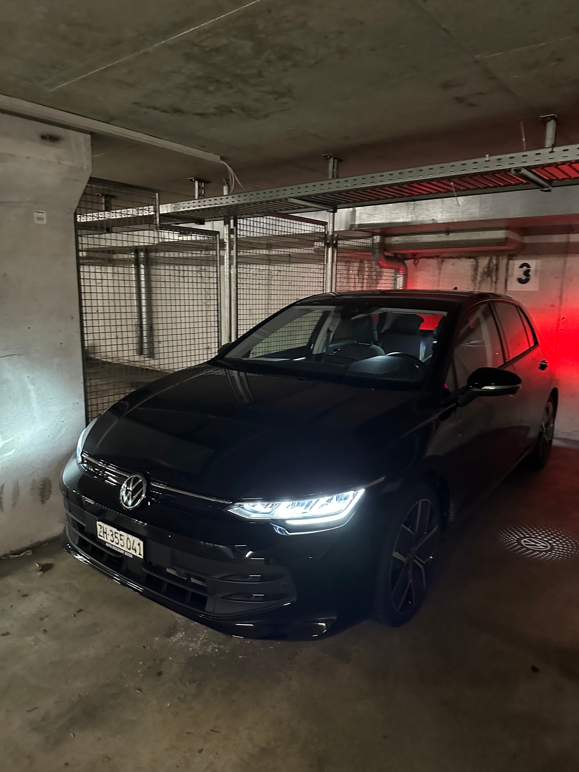 VW Golf 2.0 TDI Style DSG-image-5