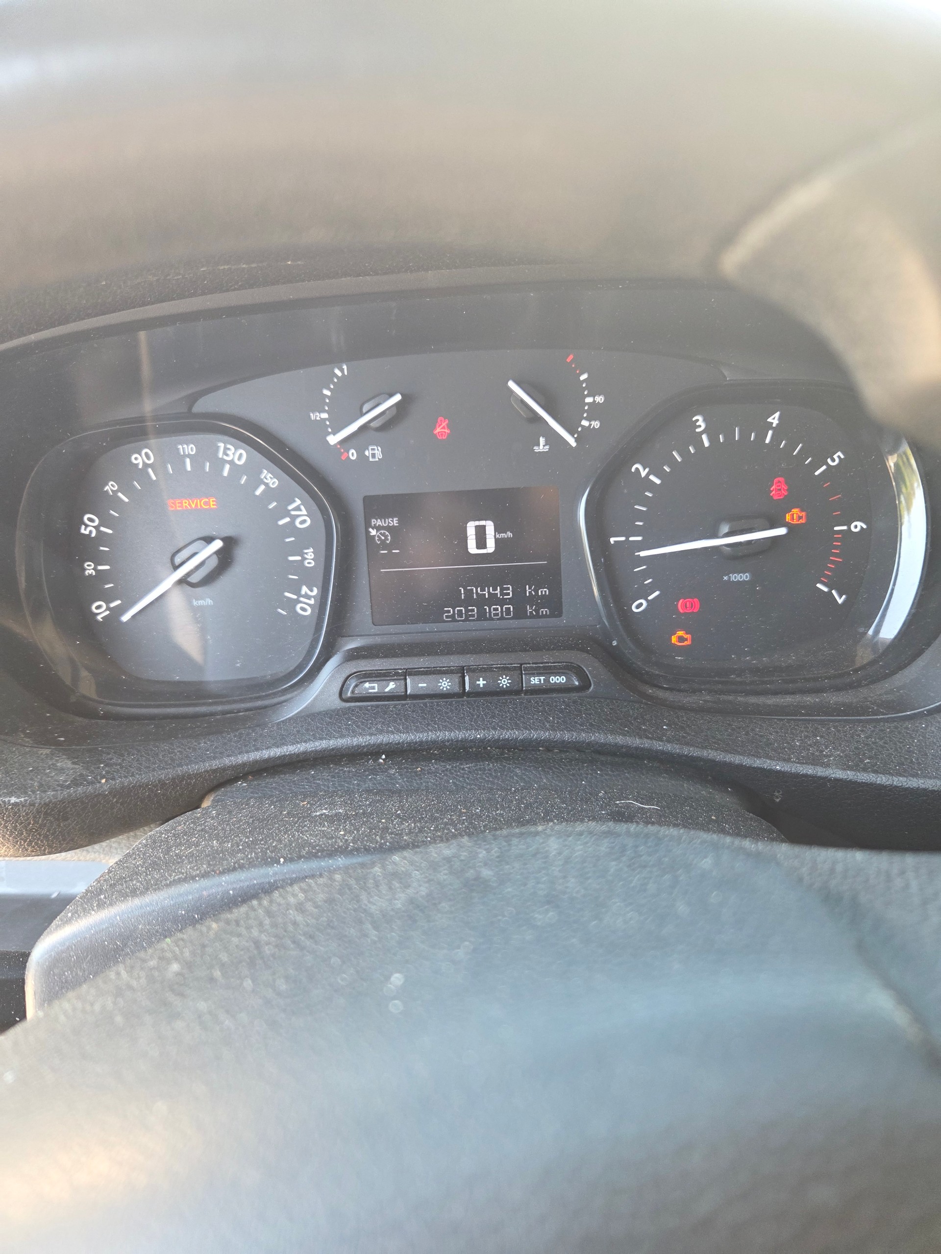 TOYOTA Proace 2.0D Glass Van L1 Luna-image-7