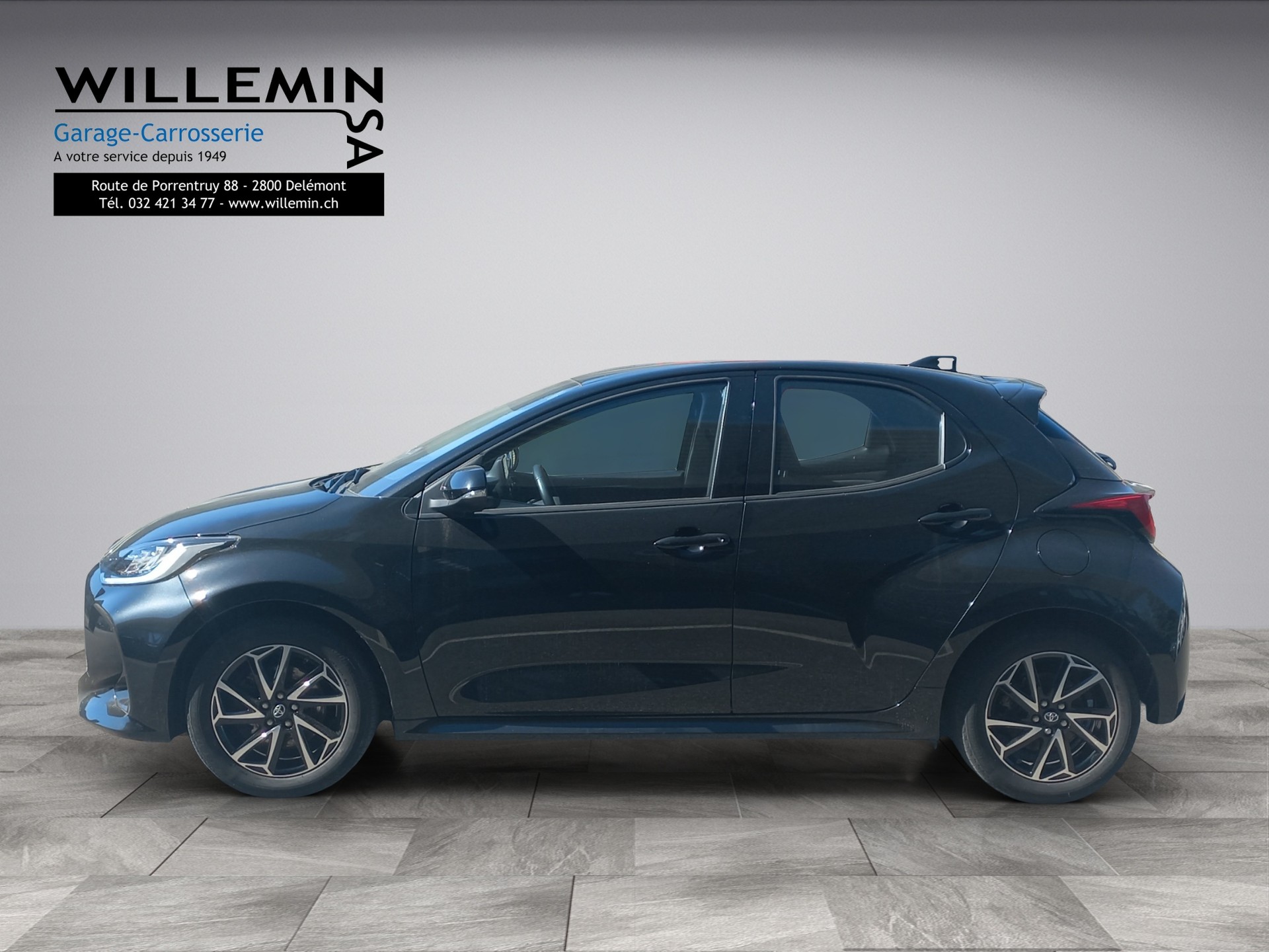 TOYOTA Yaris 1.5 Trend e-CVT-image-4