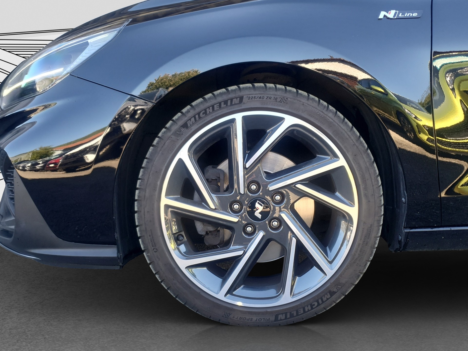 HYUNDAI i30 Fastback 1.5 T-GDi N-Line Exclusive Auto.-image-5