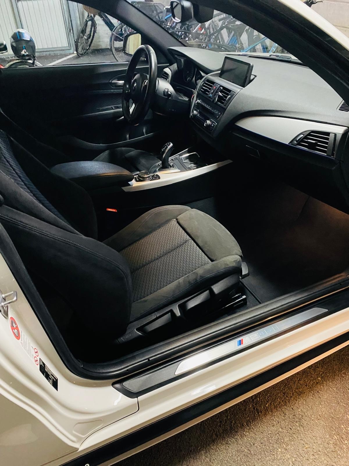 BMW M235i xDrive-image-3