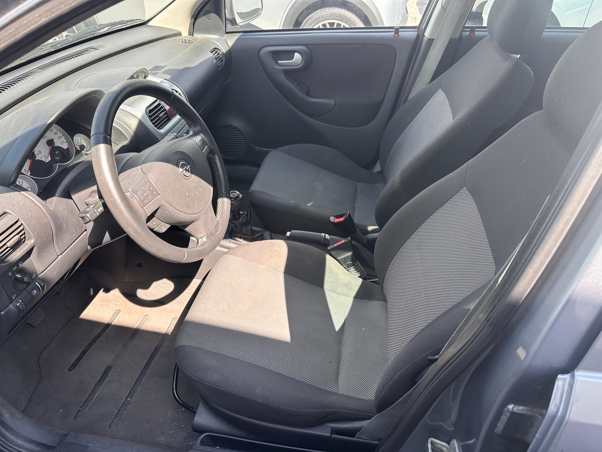 OPEL Corsa 1.4 TP Enjoy-image-8