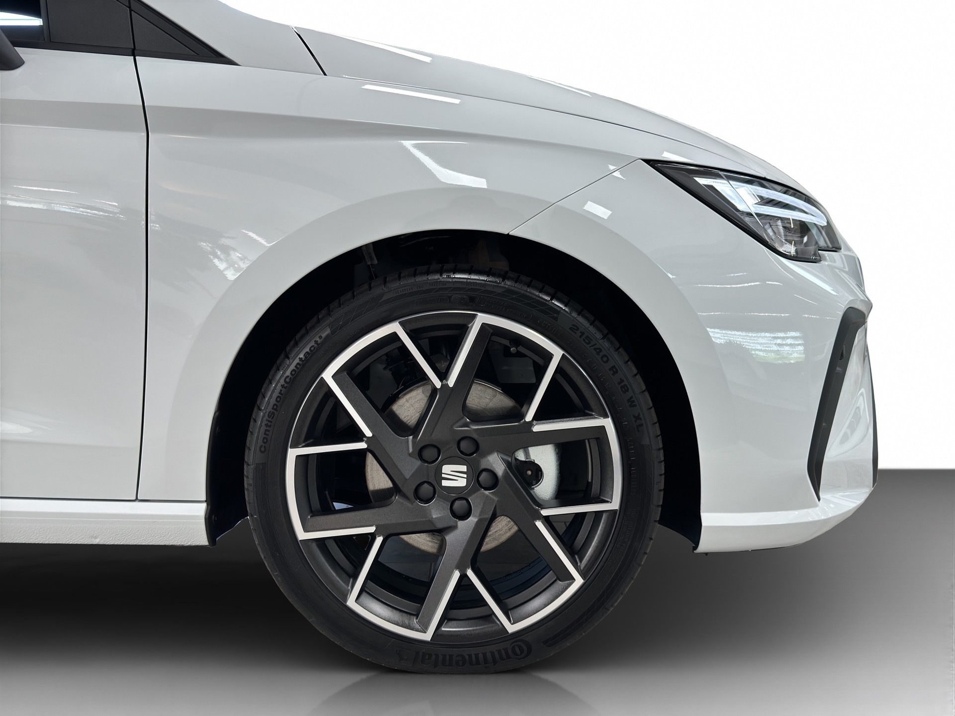 SEAT Ibiza 1.5 TSI FR DSG-image-5