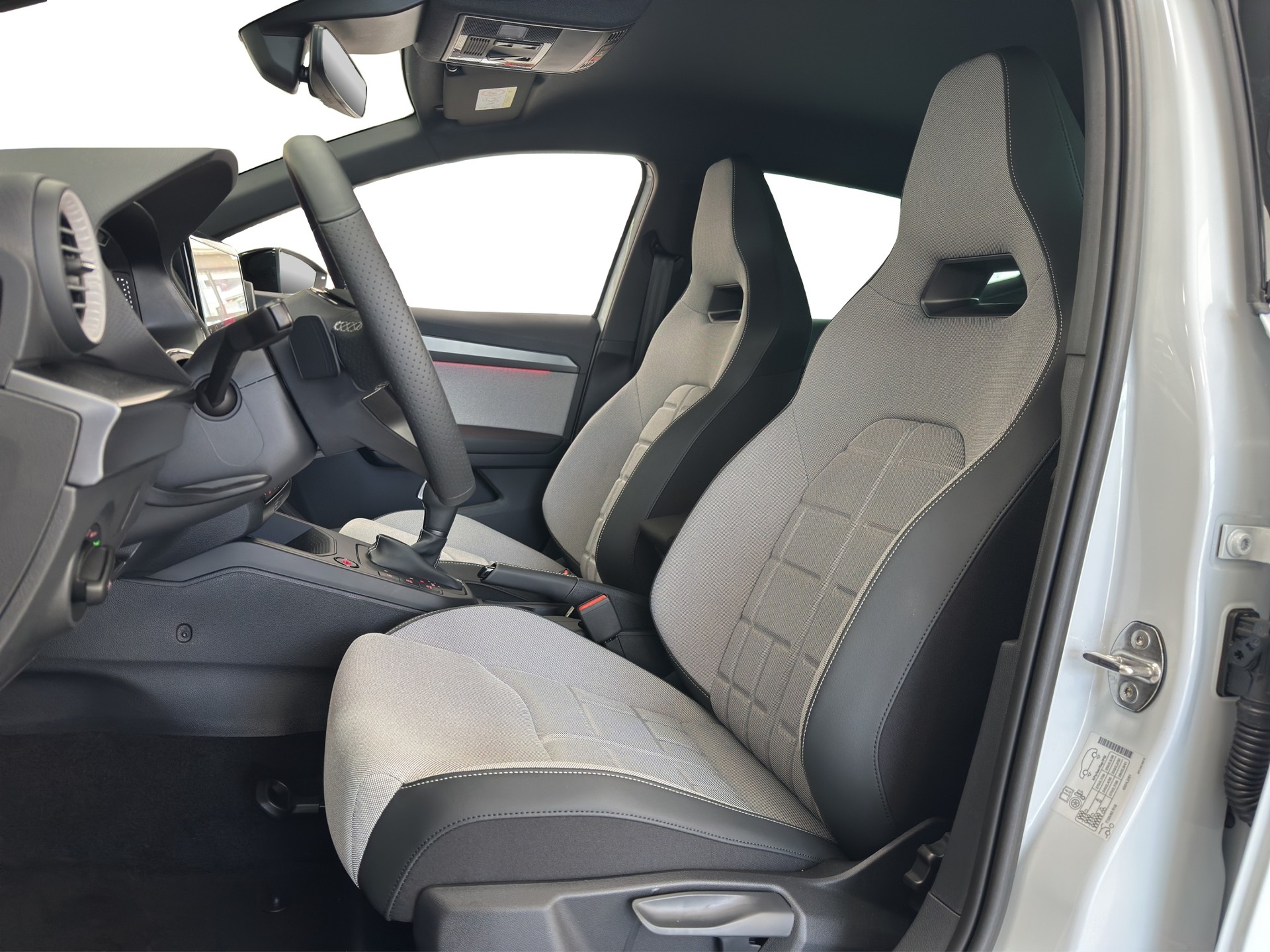 SEAT Ibiza 1.5 TSI FR DSG-image-21
