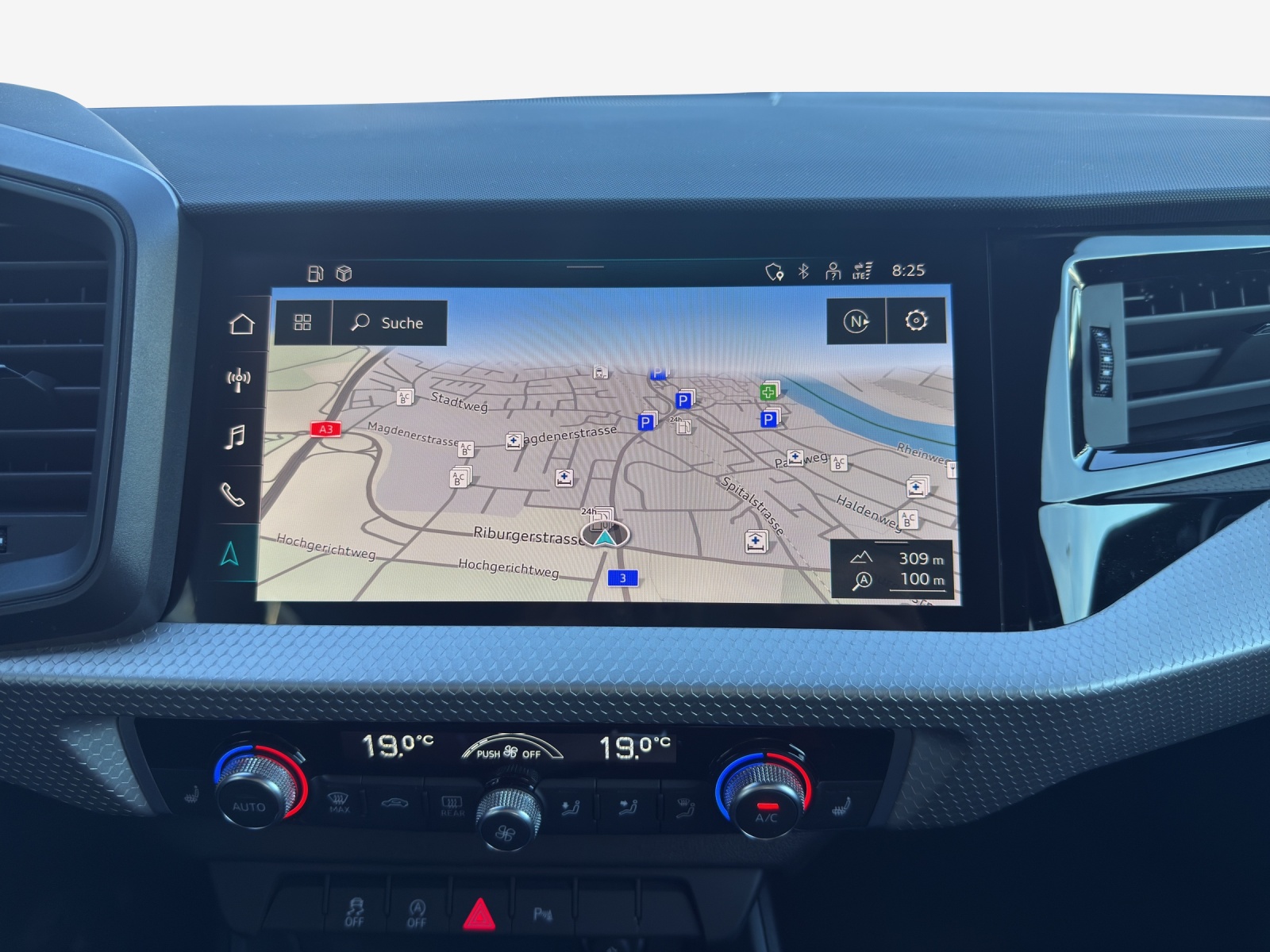 AUDI A1 Sportback 30 TFSI S Line Attraction S-tronic-image-15