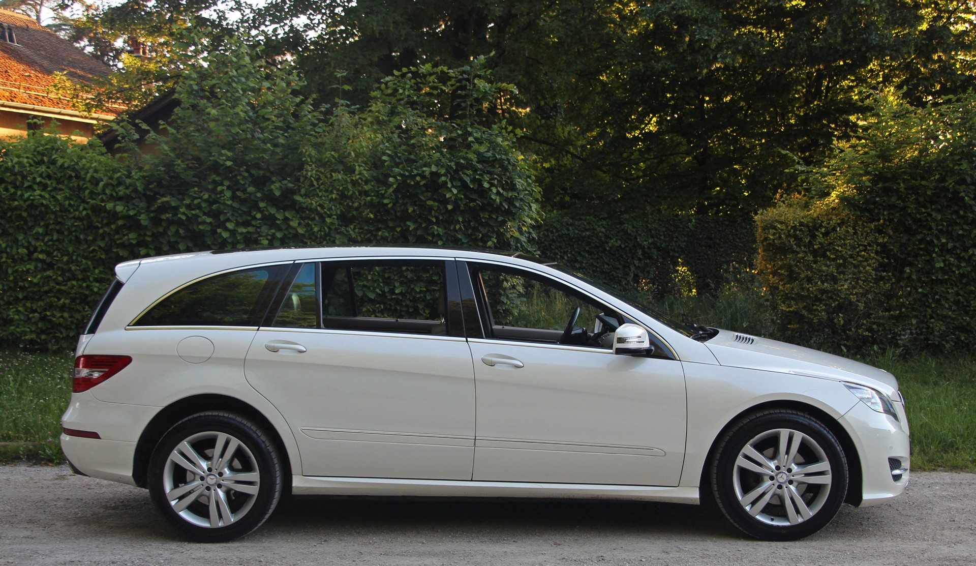 MERCEDES-BENZ R 350 L 7G-Tronic-image-24