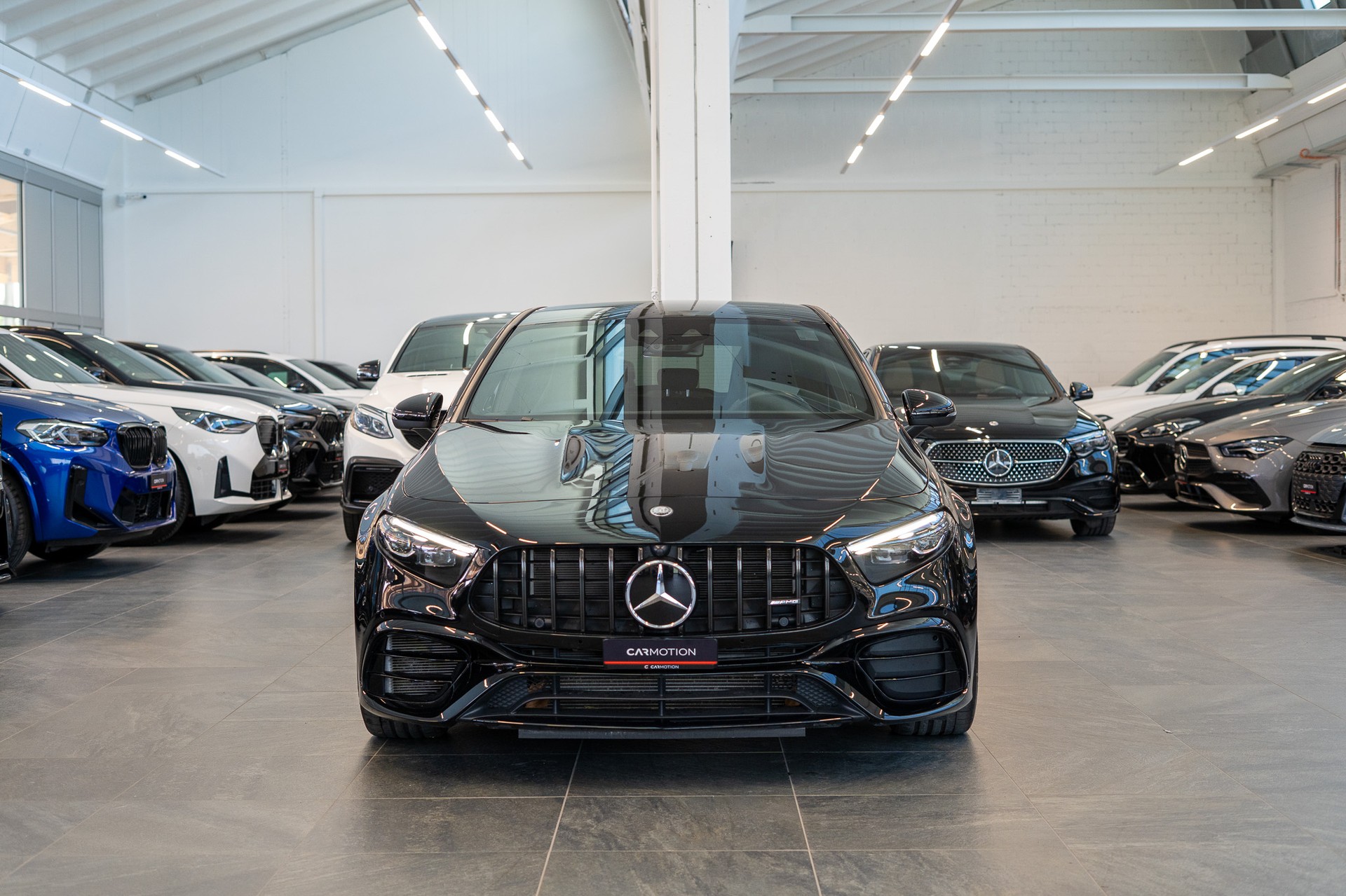 MERCEDES-BENZ A 45 S AMG 4matic+ / Burmester / Ambiente-beleuchtung / Alcantara-Lenkrad-image-1