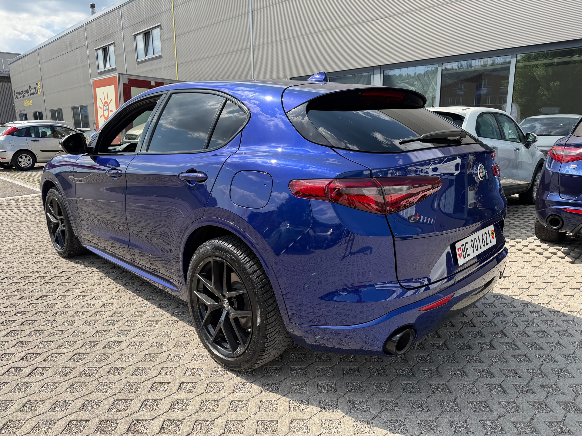 ALFA ROMEO Stelvio 2.0 Veloce Q4 Automatic-showroom-element-3