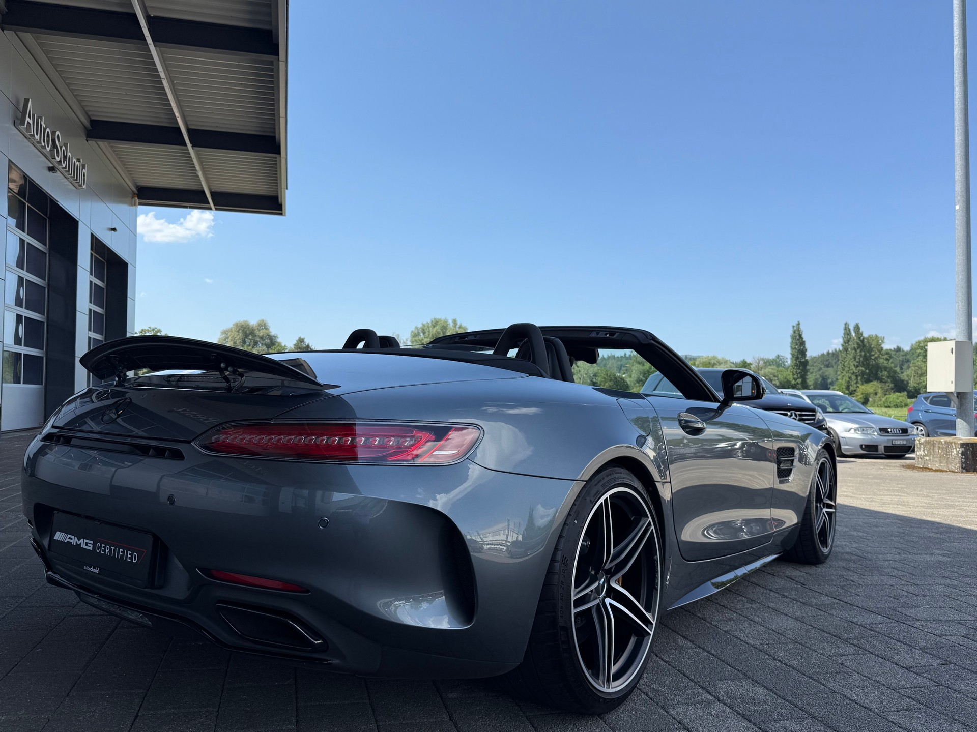 MERCEDES-BENZ AMG GT C Roadster Speedshift DCT-showroom-element-1