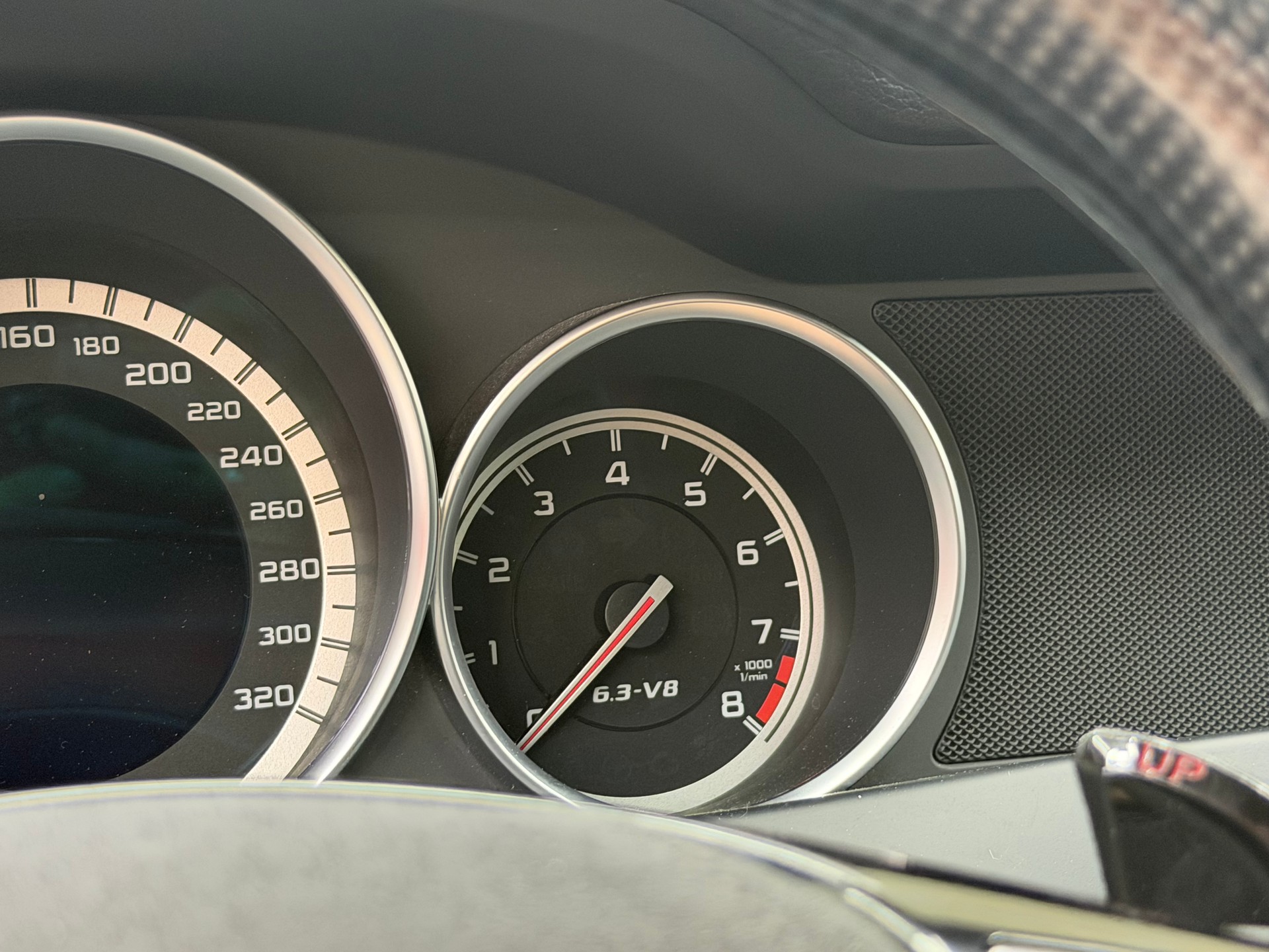 MERCEDES-BENZ C 63 Coupé AMG Speedshift MCT *CH AUTO*-image-14