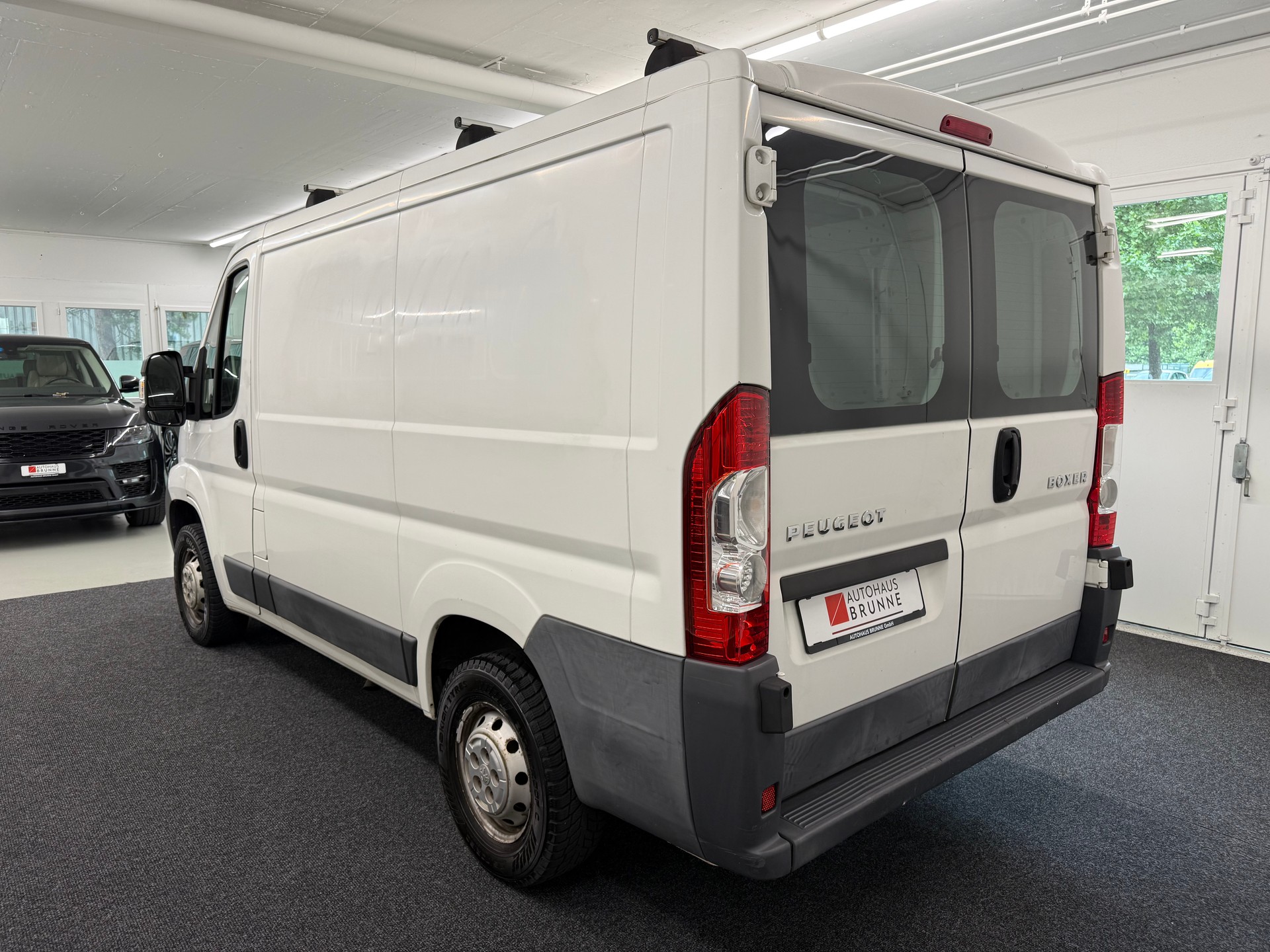 PEUGEOT Boxer 2.2 HDI 330 L1H1-image-14