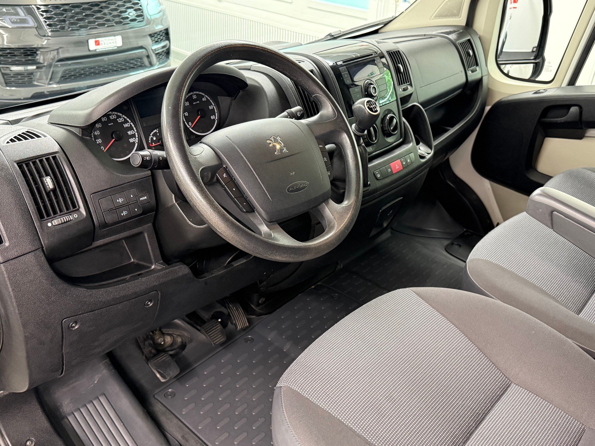 PEUGEOT Boxer 2.2 HDI 330 L1H1-showroom-element-3