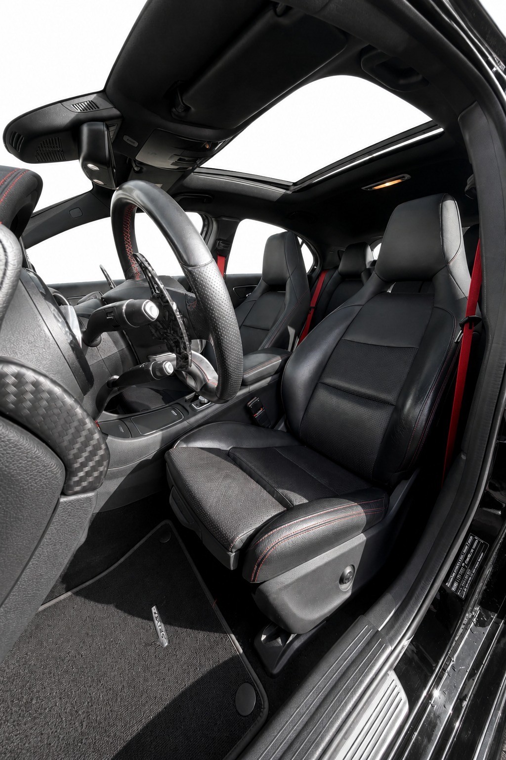 MERCEDES-BENZ A 250 Sport 4Matic 7G-DCT-image-10