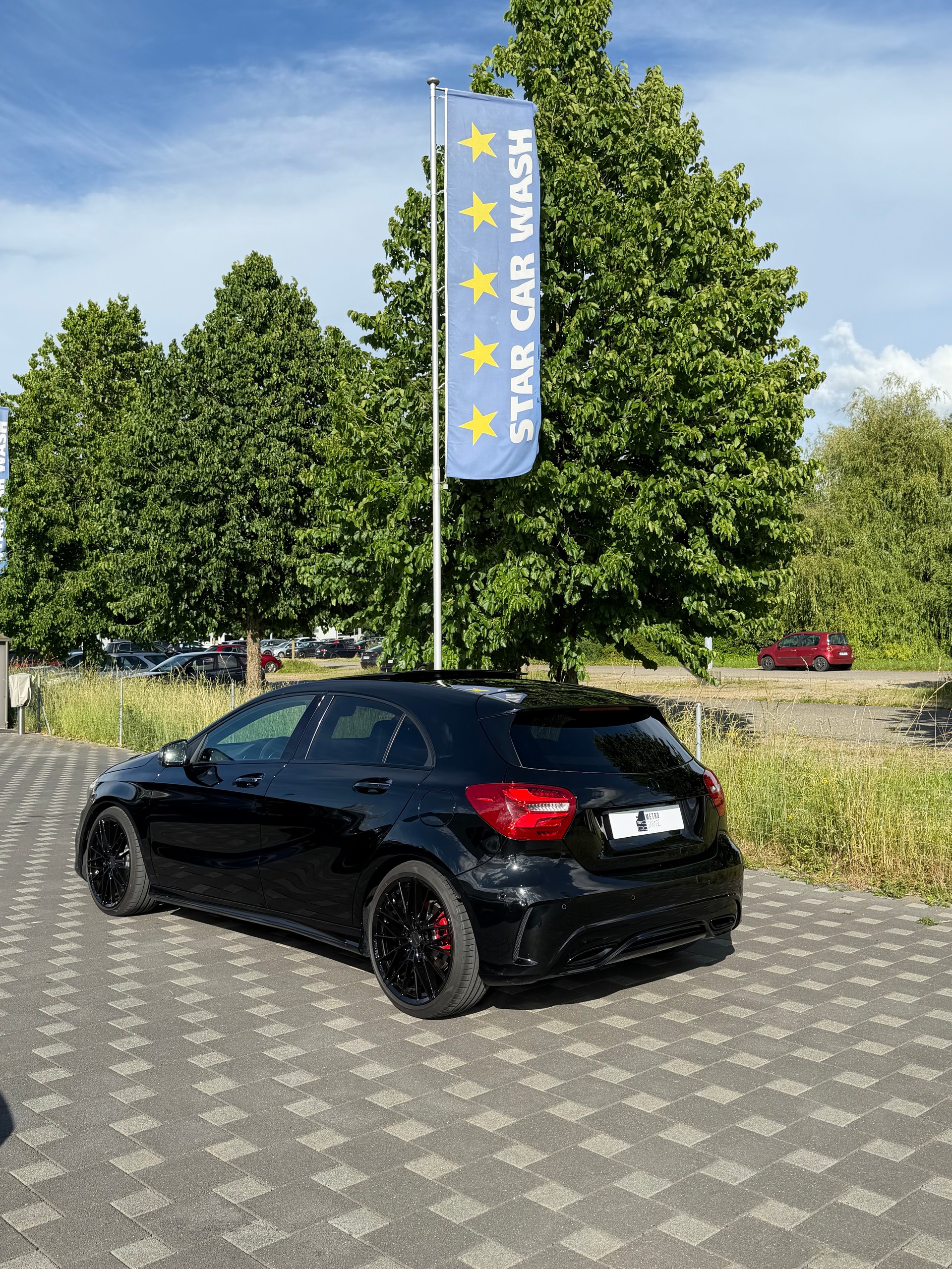 MERCEDES-BENZ A 250 Sport 4Matic 7G-DCT-image-2