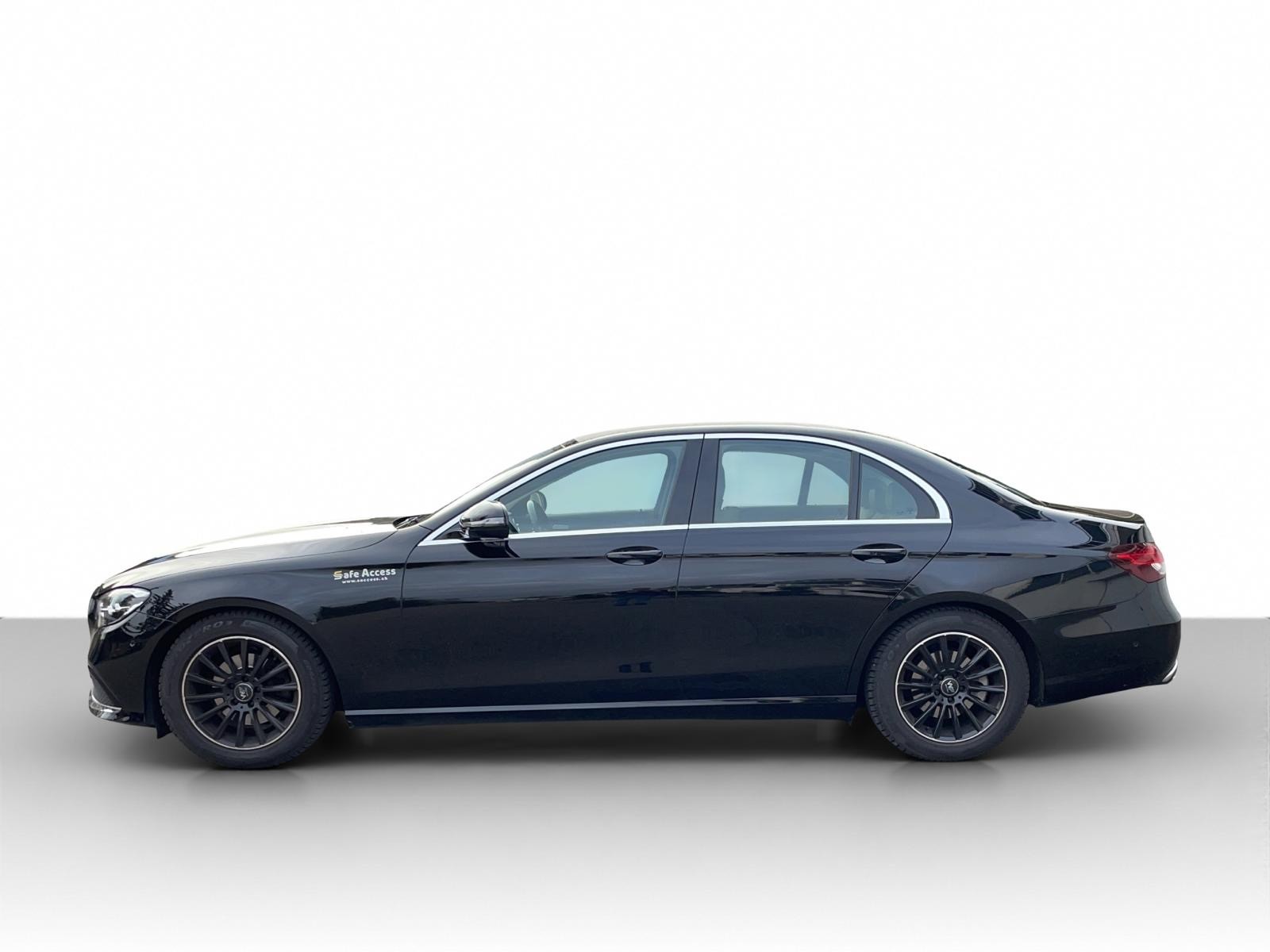 MERCEDES-BENZ E 200 d 9G-Tronic-image-3
