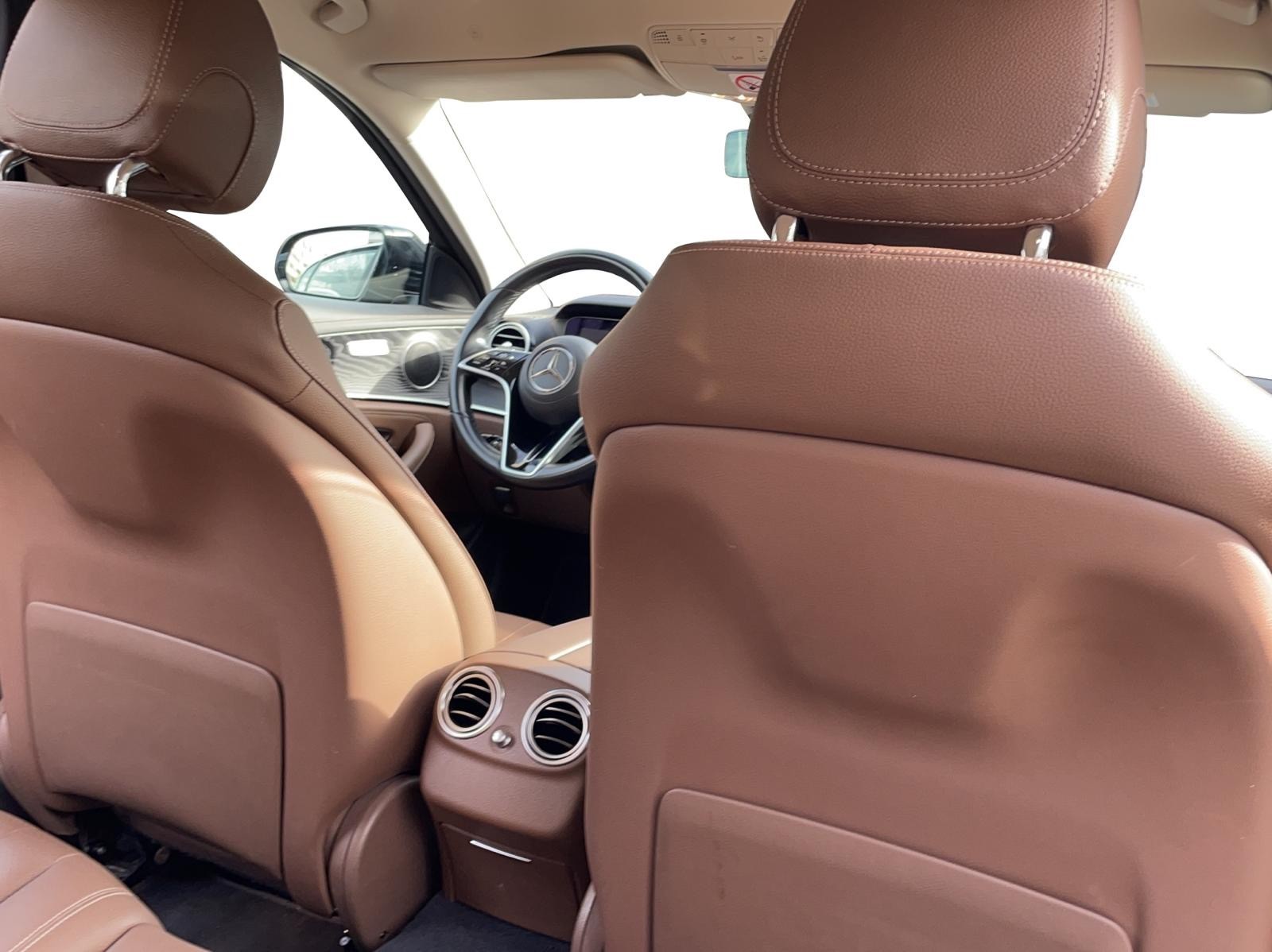 MERCEDES-BENZ E 200 d 9G-Tronic-image-10