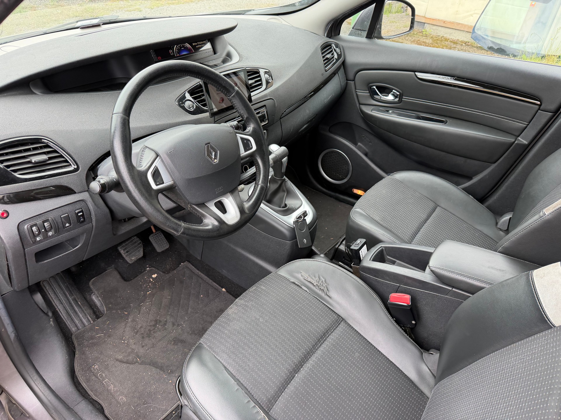 RENAULT Scénic 1.5 dCi Expression EDC | MFK 12.2024 | Behindertengerecht Umbau-image-8