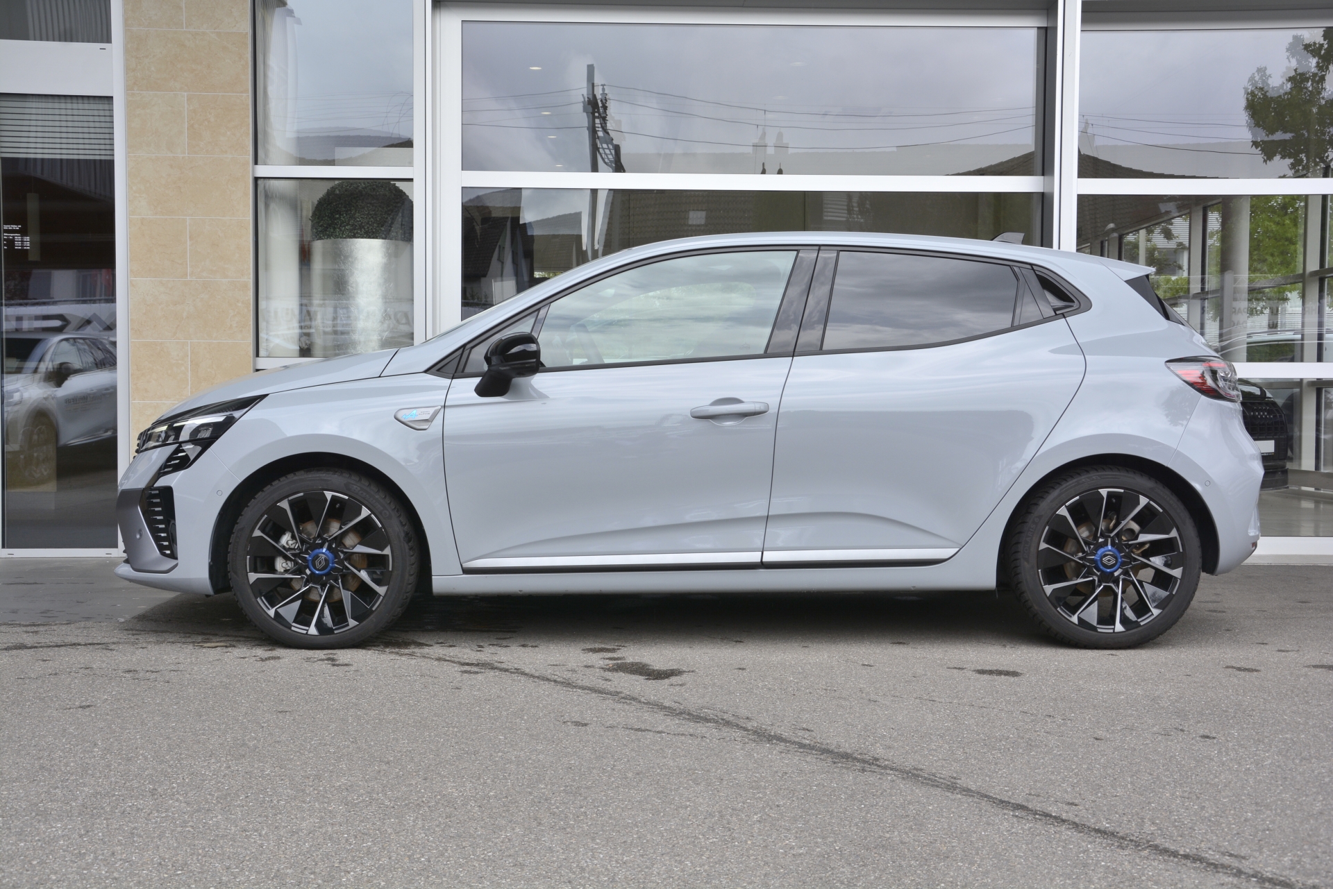 RENAULT Clio 1.6 E-Tech esprit Alpine-image-2