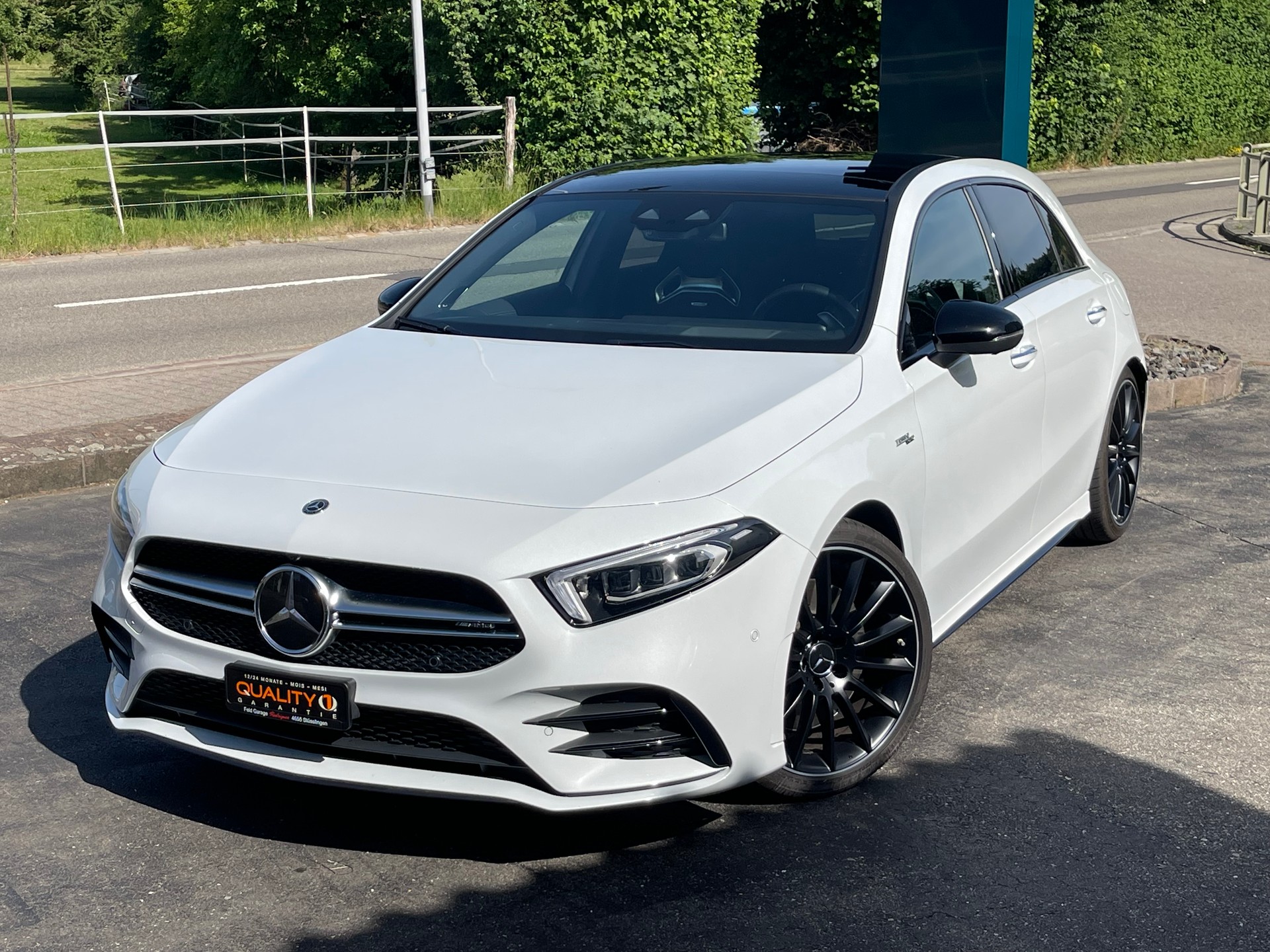 MERCEDES-BENZ A 35 AMG 4Matic Speedshift-image-0