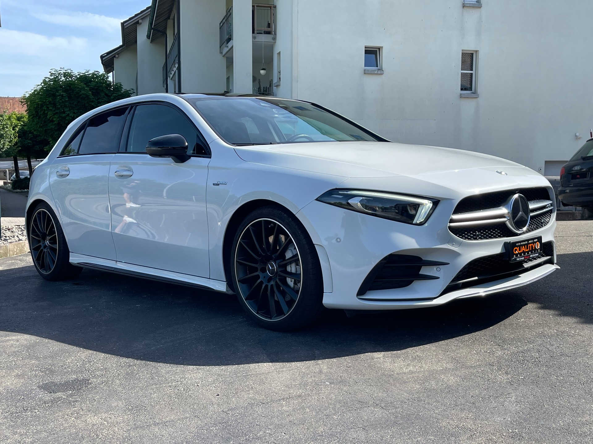 MERCEDES-BENZ A 35 AMG 4Matic Speedshift-image-11