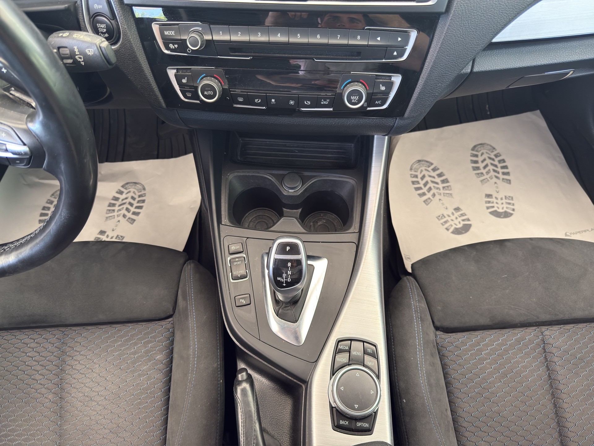 BMW 120d xDrive M Sport Steptronic-image-10