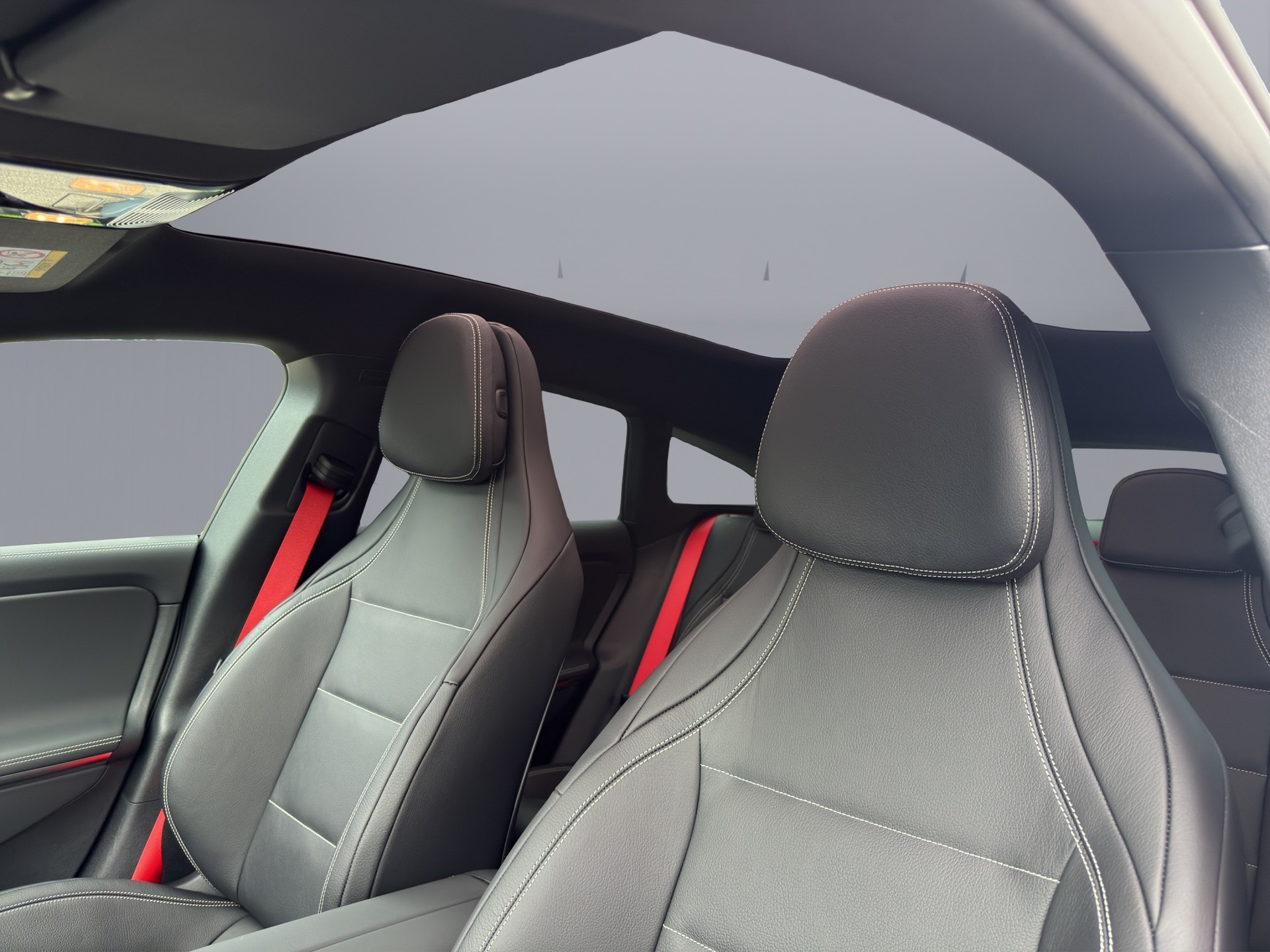 MERCEDES-BENZ CLA 220 Shooting Brake-image-20