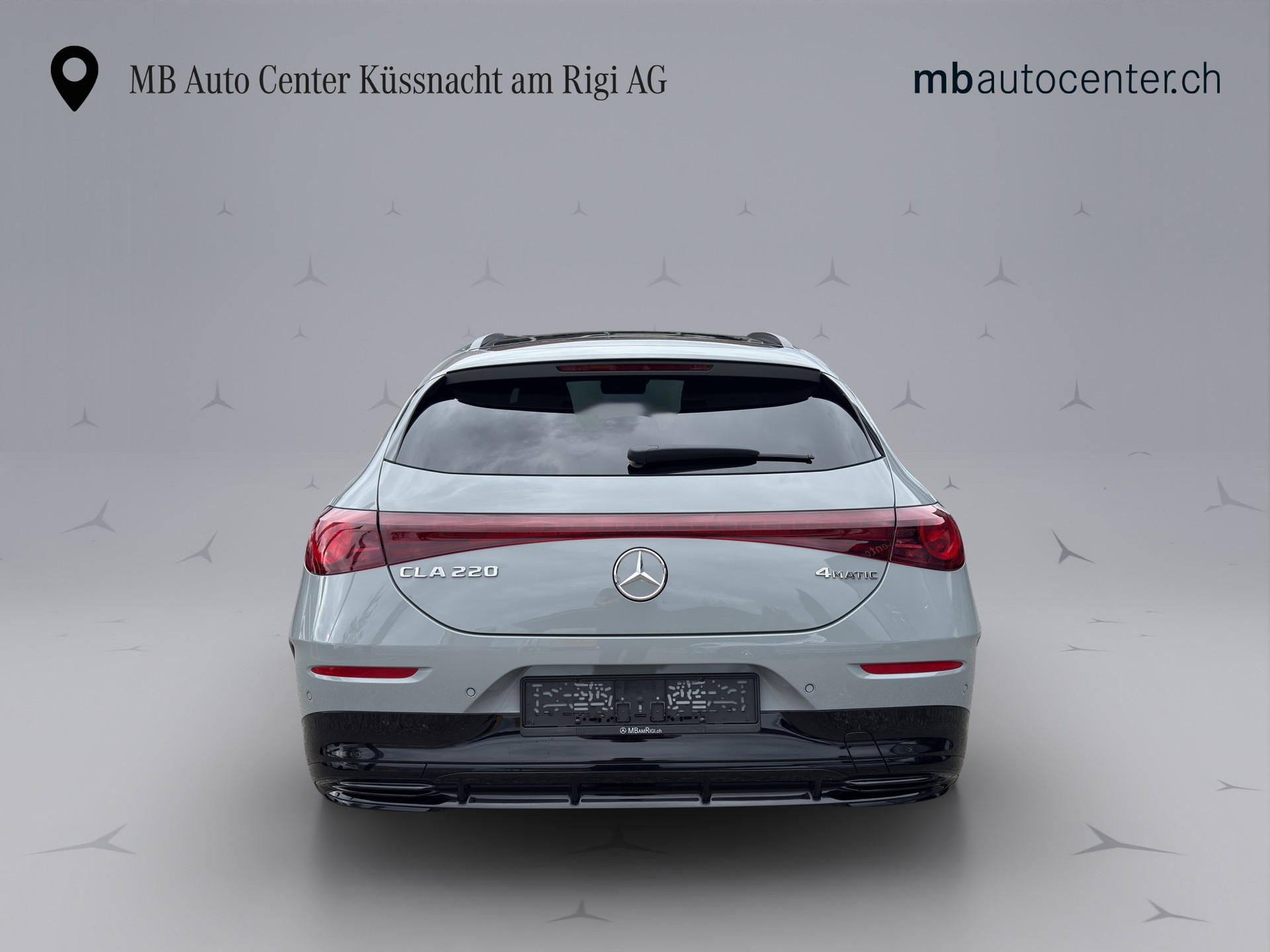 MERCEDES-BENZ CLA 220 Shooting Brake-image-4