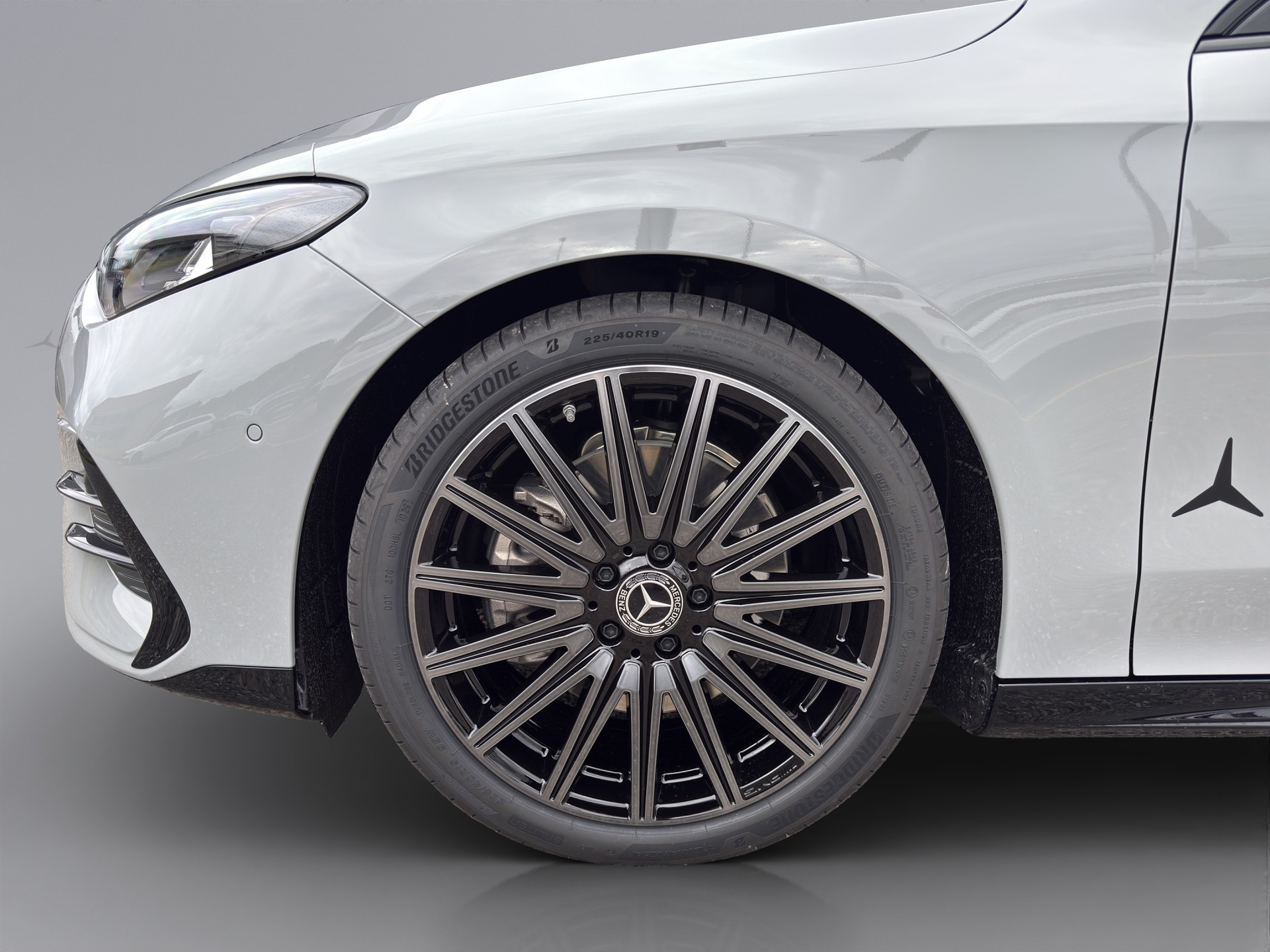 MERCEDES-BENZ CLA 220 Shooting Brake-image-19