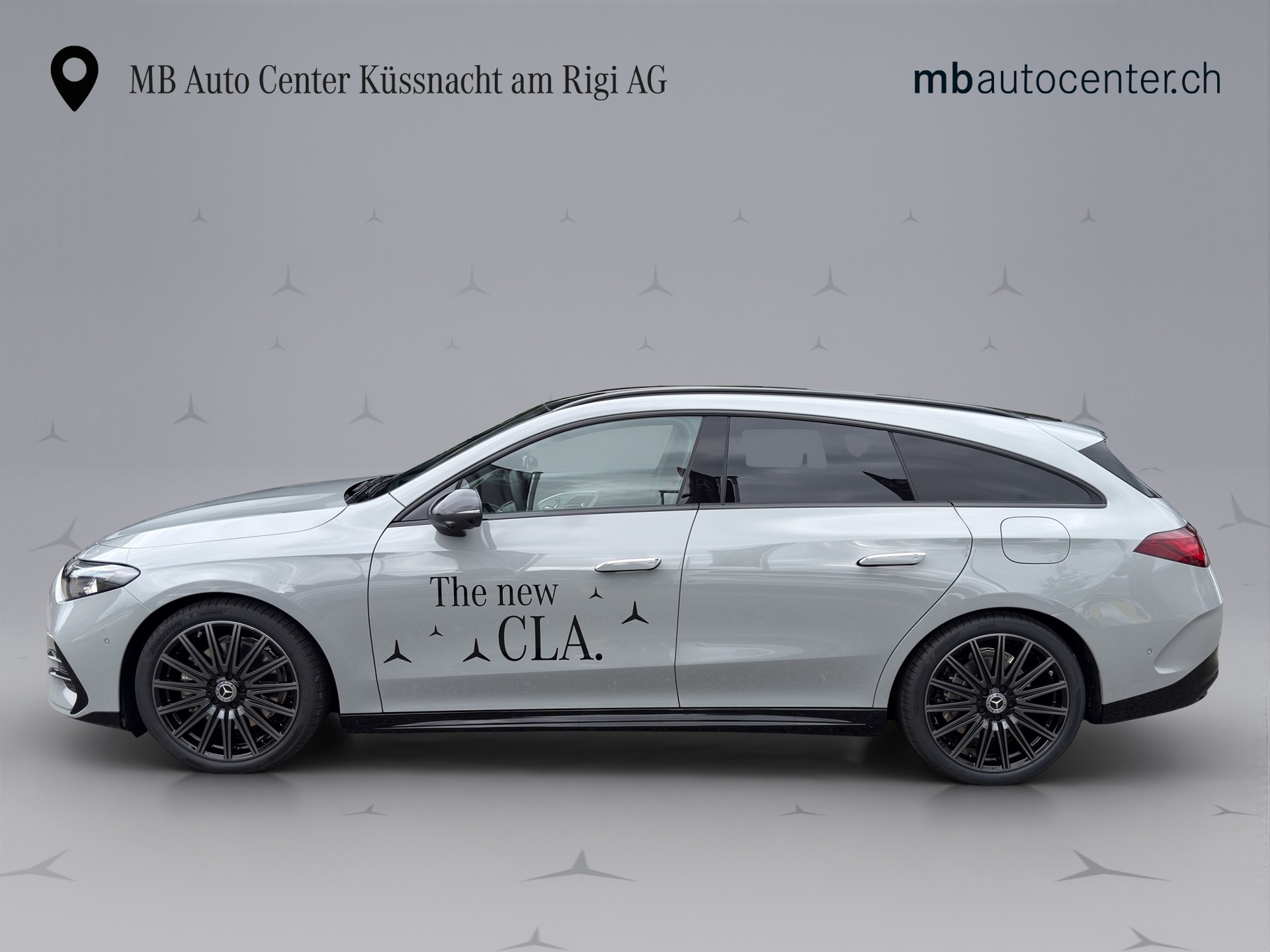 MERCEDES-BENZ CLA 220 Shooting Brake-image-2