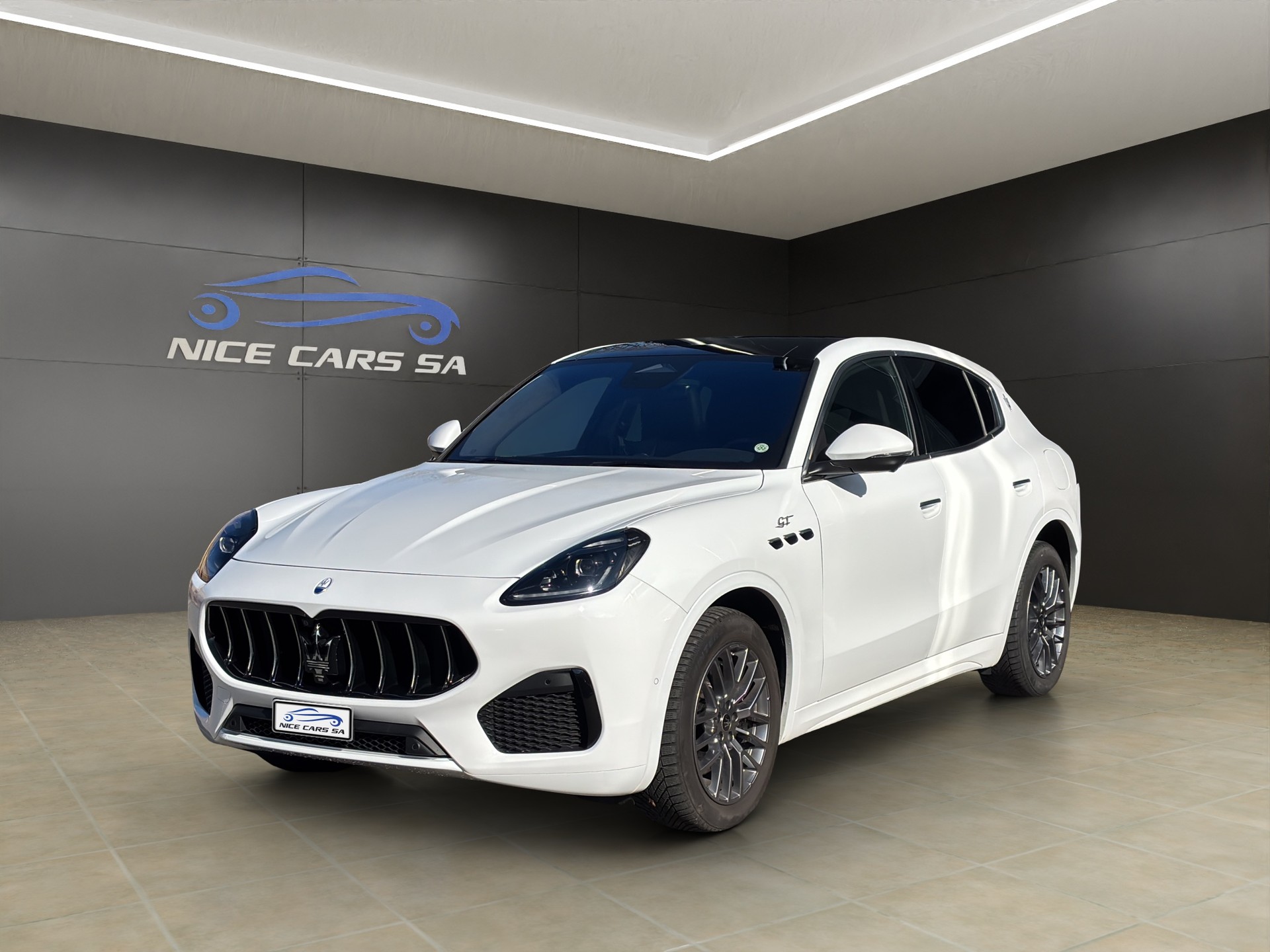 MASERATI Grecale 2.0 MHEV GT Hybrid Automatica-image-0