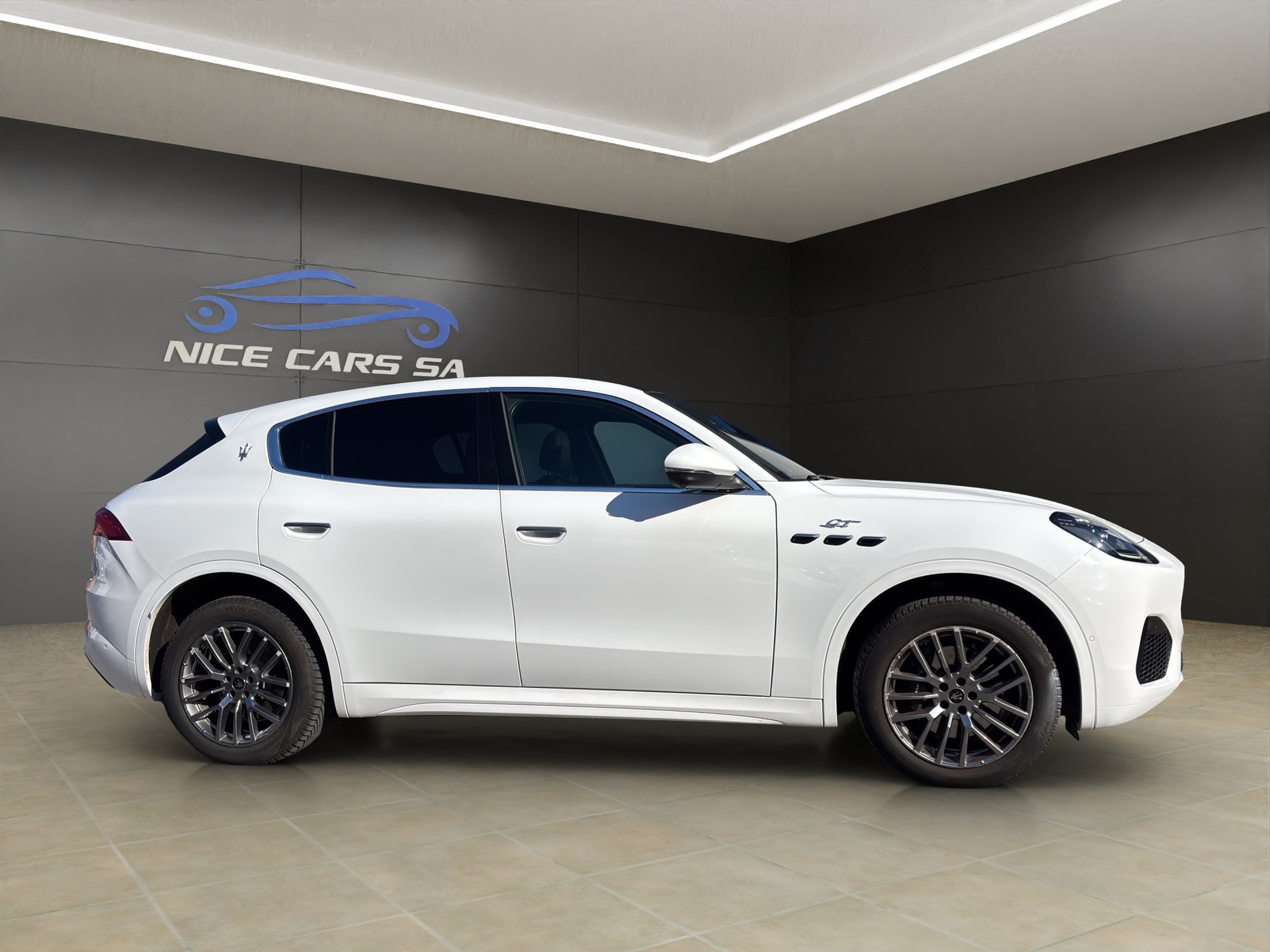 MASERATI Grecale 2.0 MHEV GT Hybrid Automatica-image-7