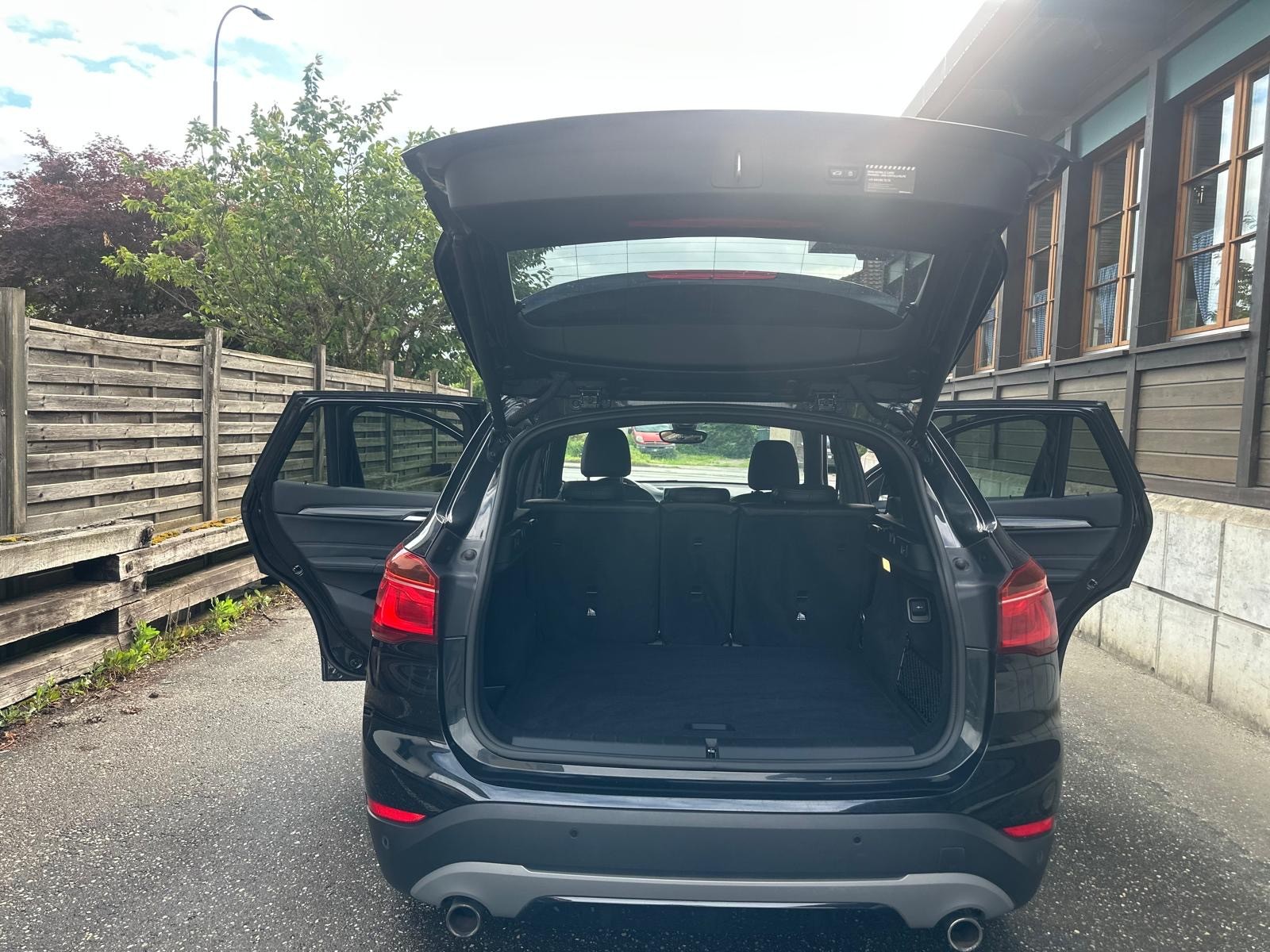 BMW X1 xDrive 20d Sport Line Steptronic-image-6