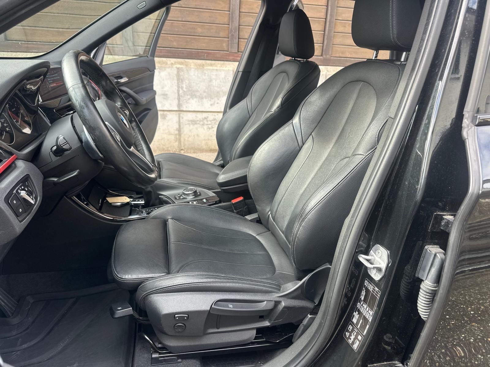 BMW X1 xDrive 20d Sport Line Steptronic-image-9